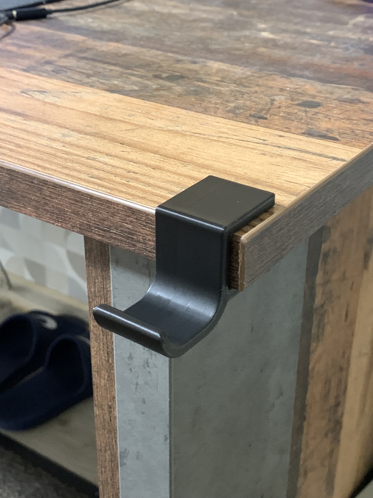22mm Table Headphones Holder