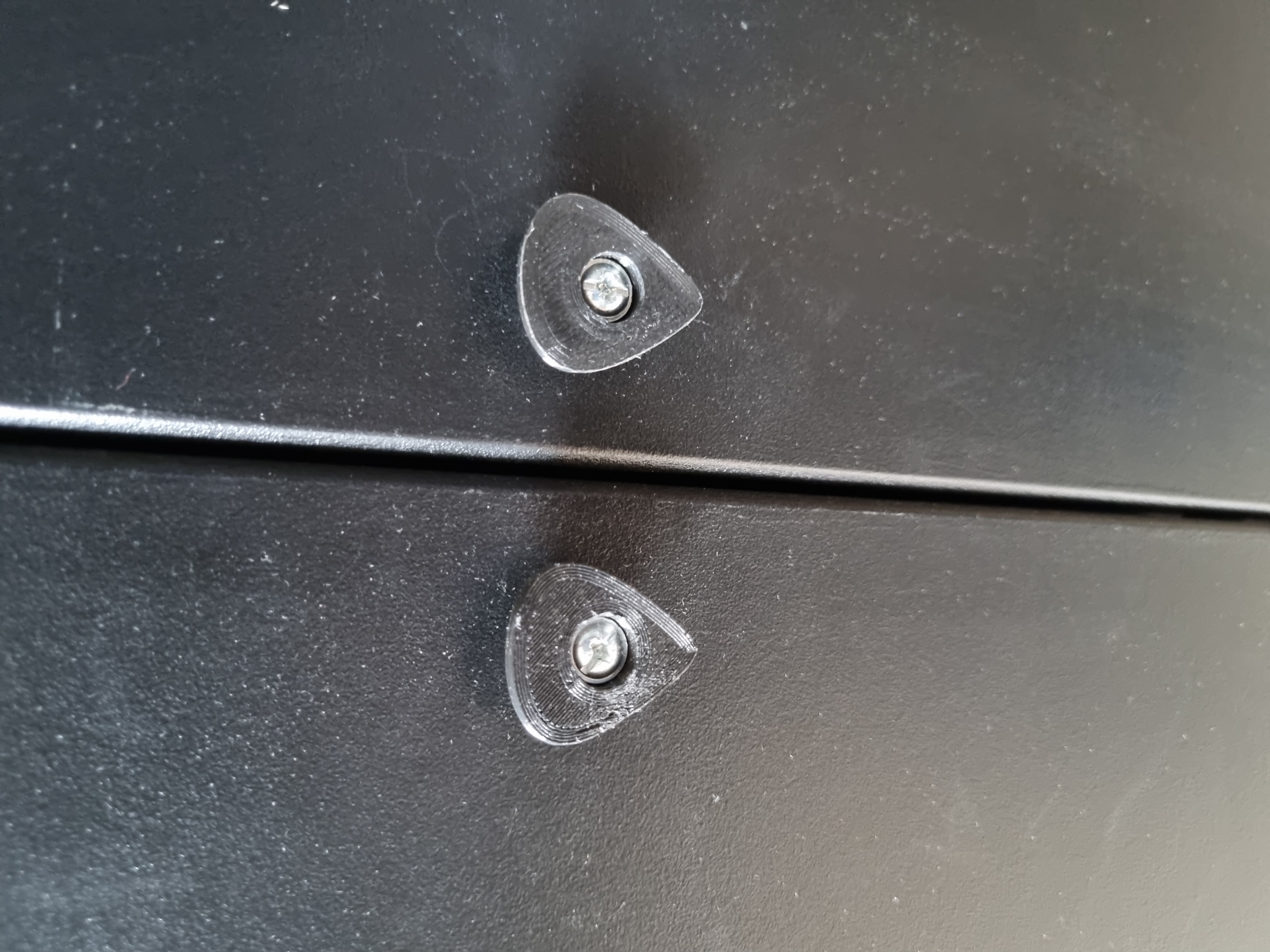 Door/Drawer Handle - guitar pick