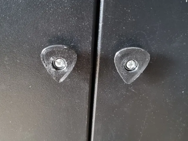 Door/Drawer Handle - guitar pick