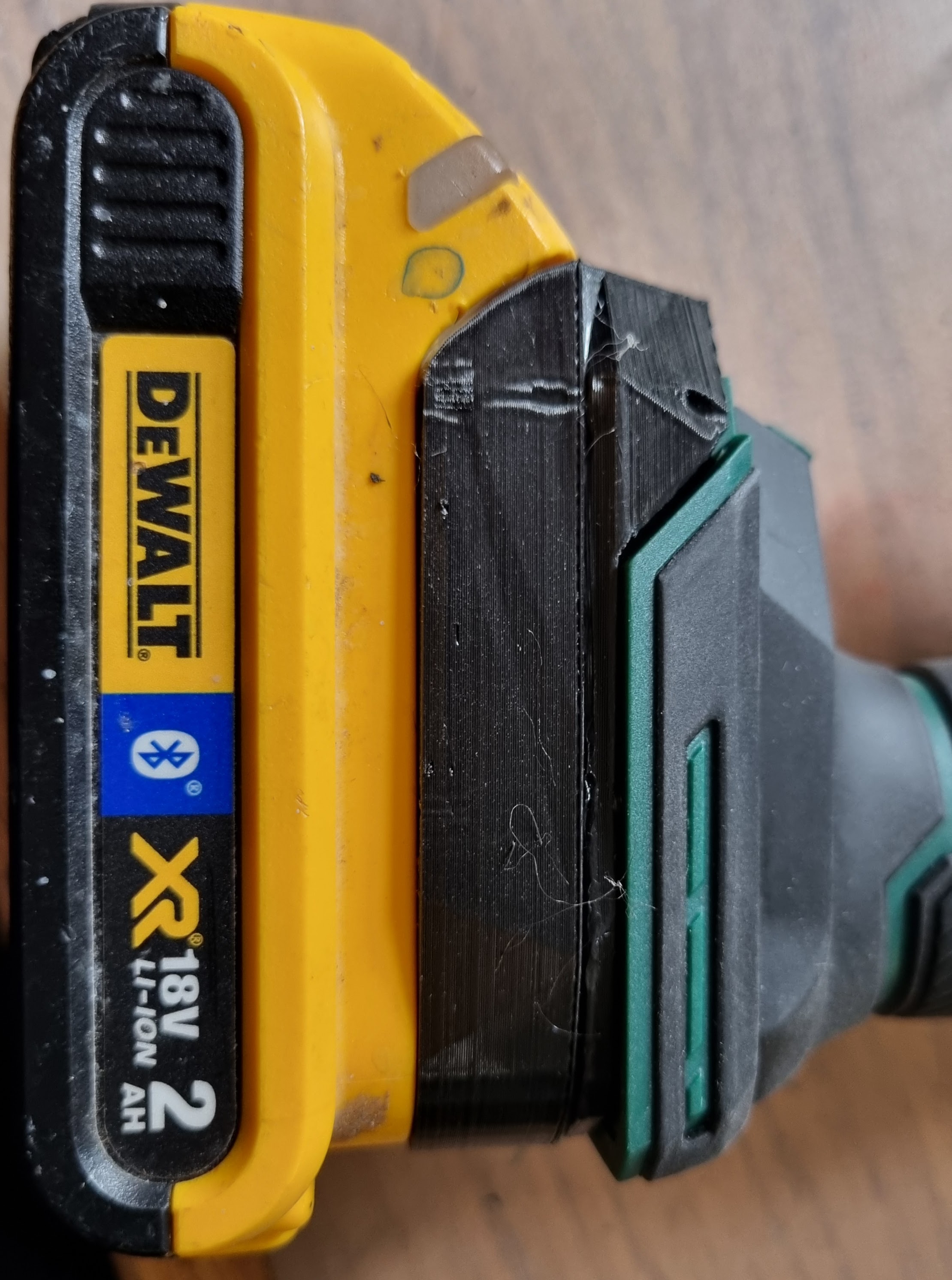 Parkside & Ferrex tool adaptors to use Dewalt battery