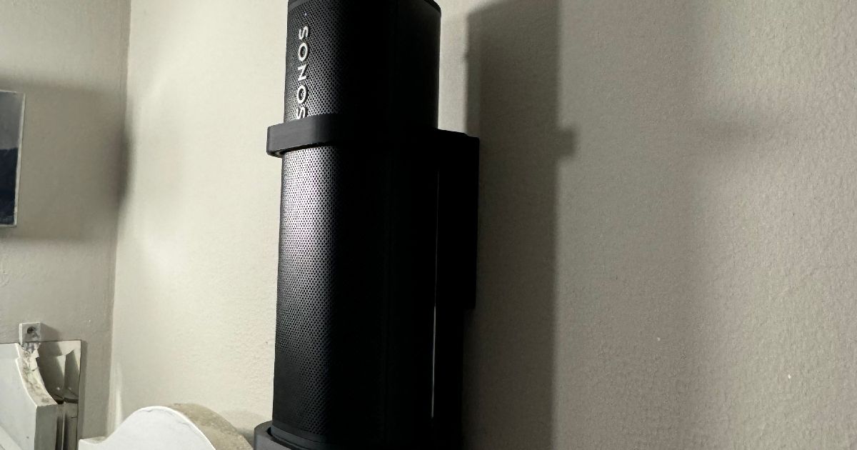 Sonos Roam and Charger Wall Mount by drapergeek Download free STL