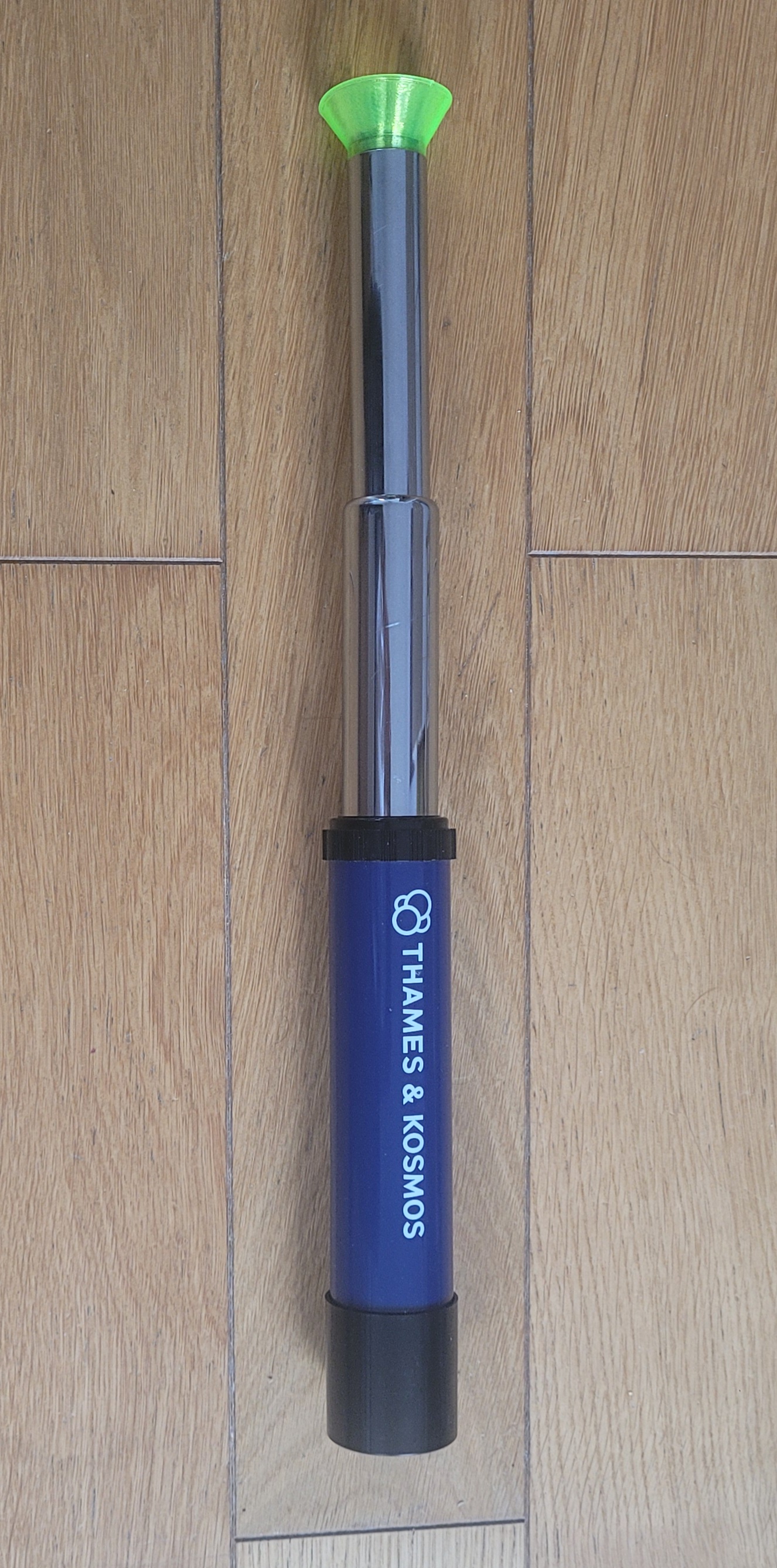Eye cover for children "toy" telescope. Oculaire longue vue enfant
