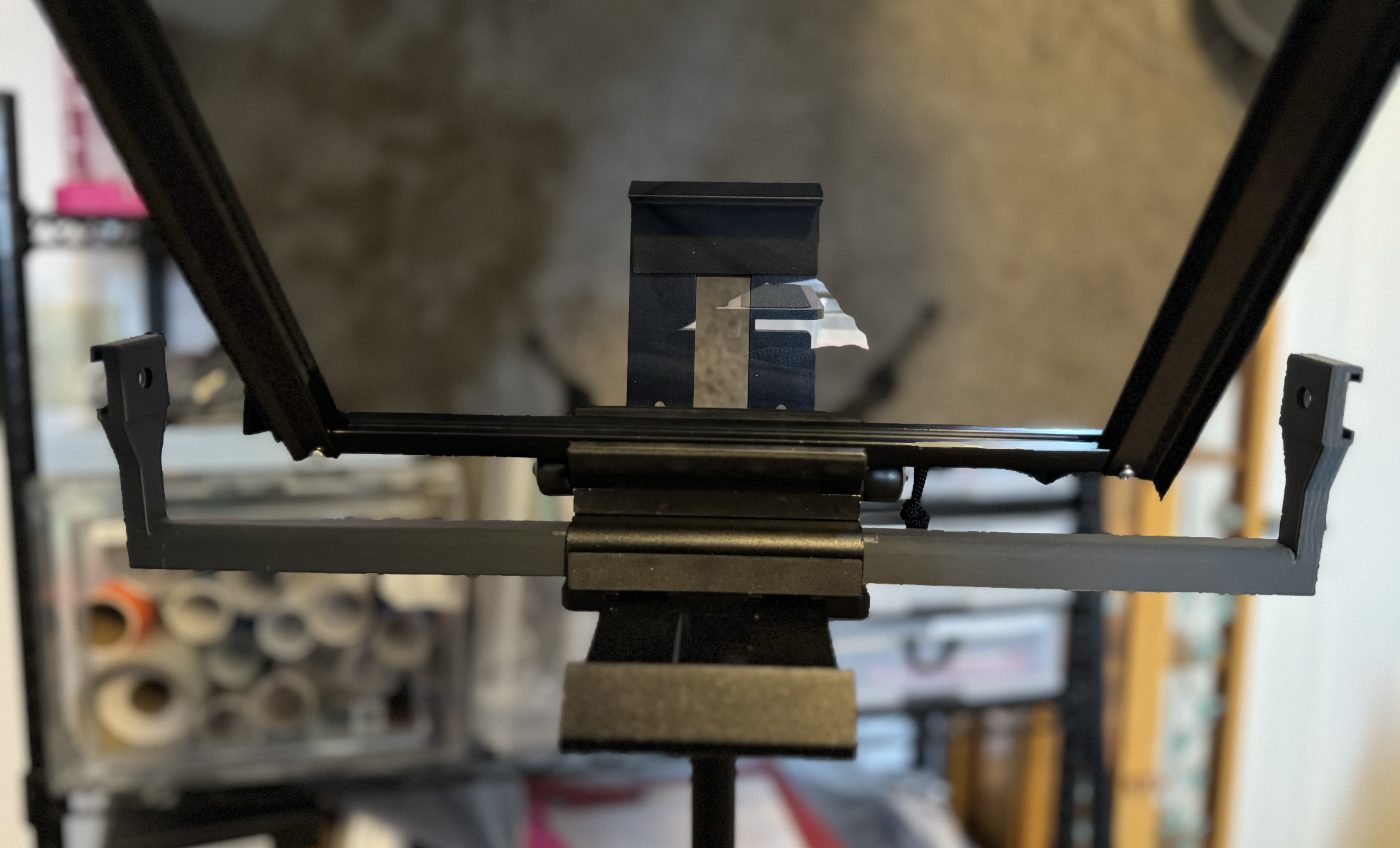 Side brackets/arms for Iloknzi teleprompter