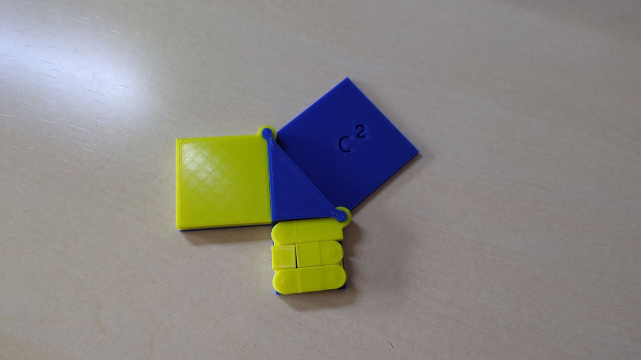 Miniatura 2 do modelo 3D Pythagorean proof with lowercase labels