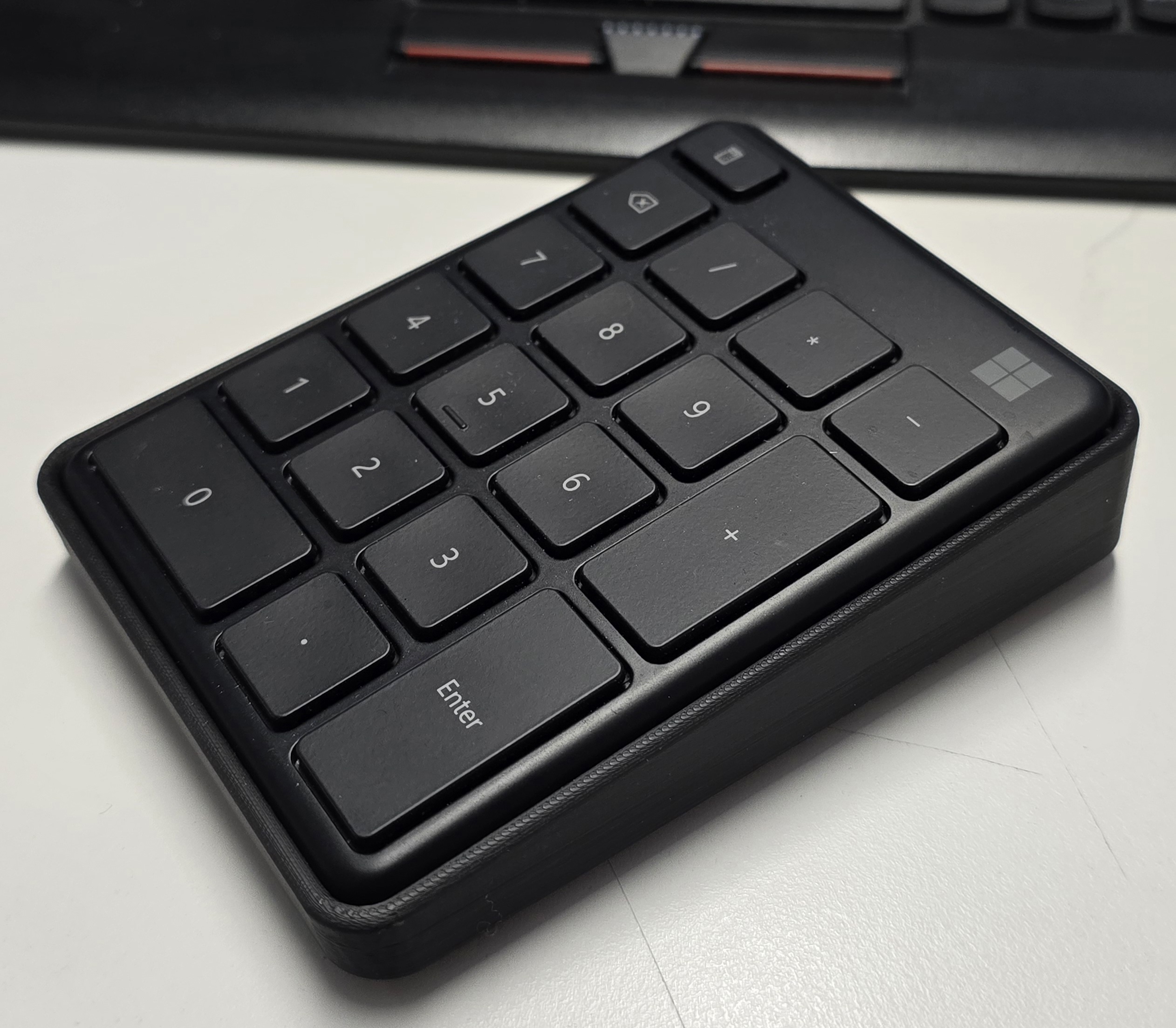 Microsoft wireless number pad stand