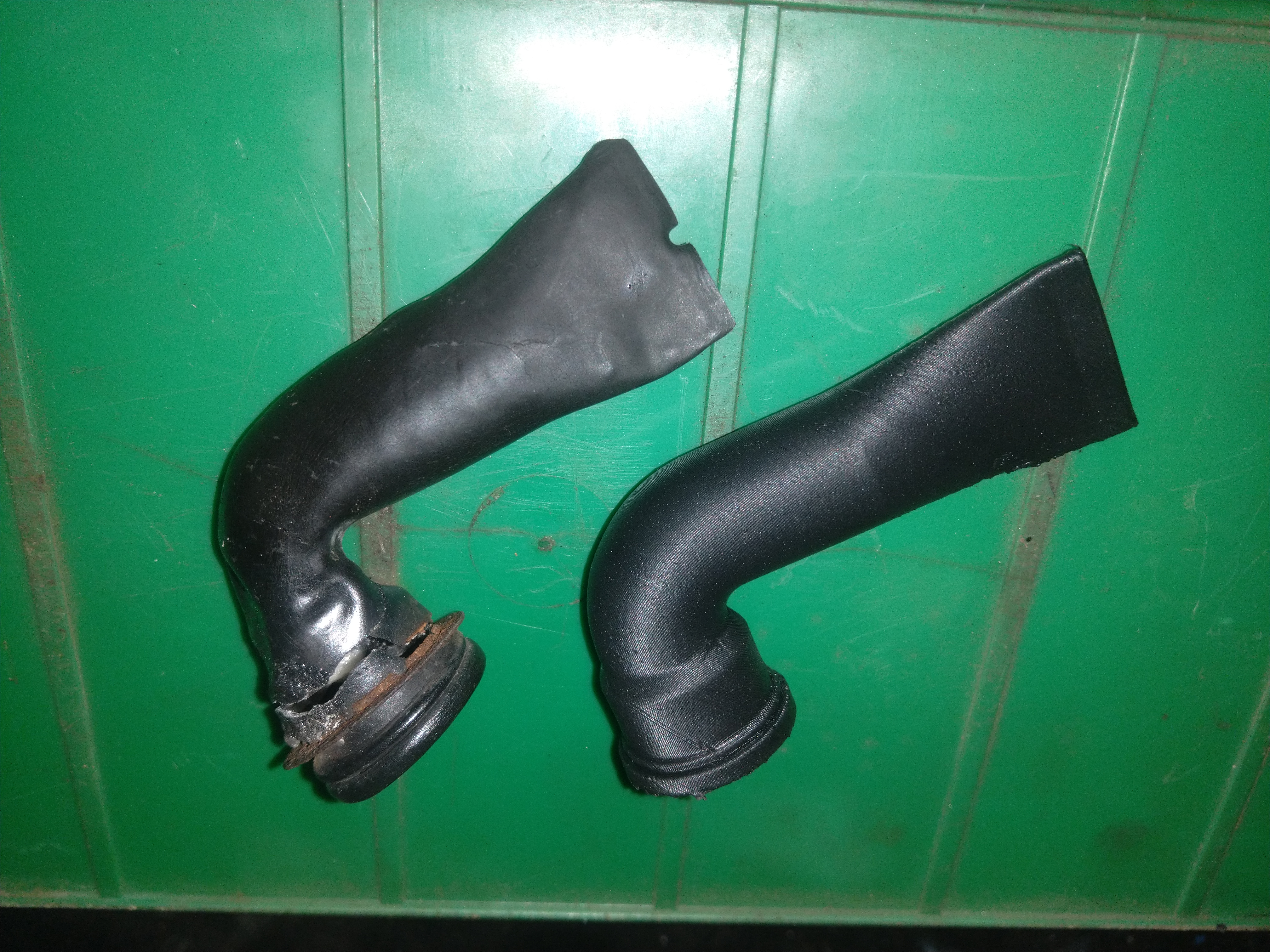 Mopar 2936 926, A/C drain tube 1970-93