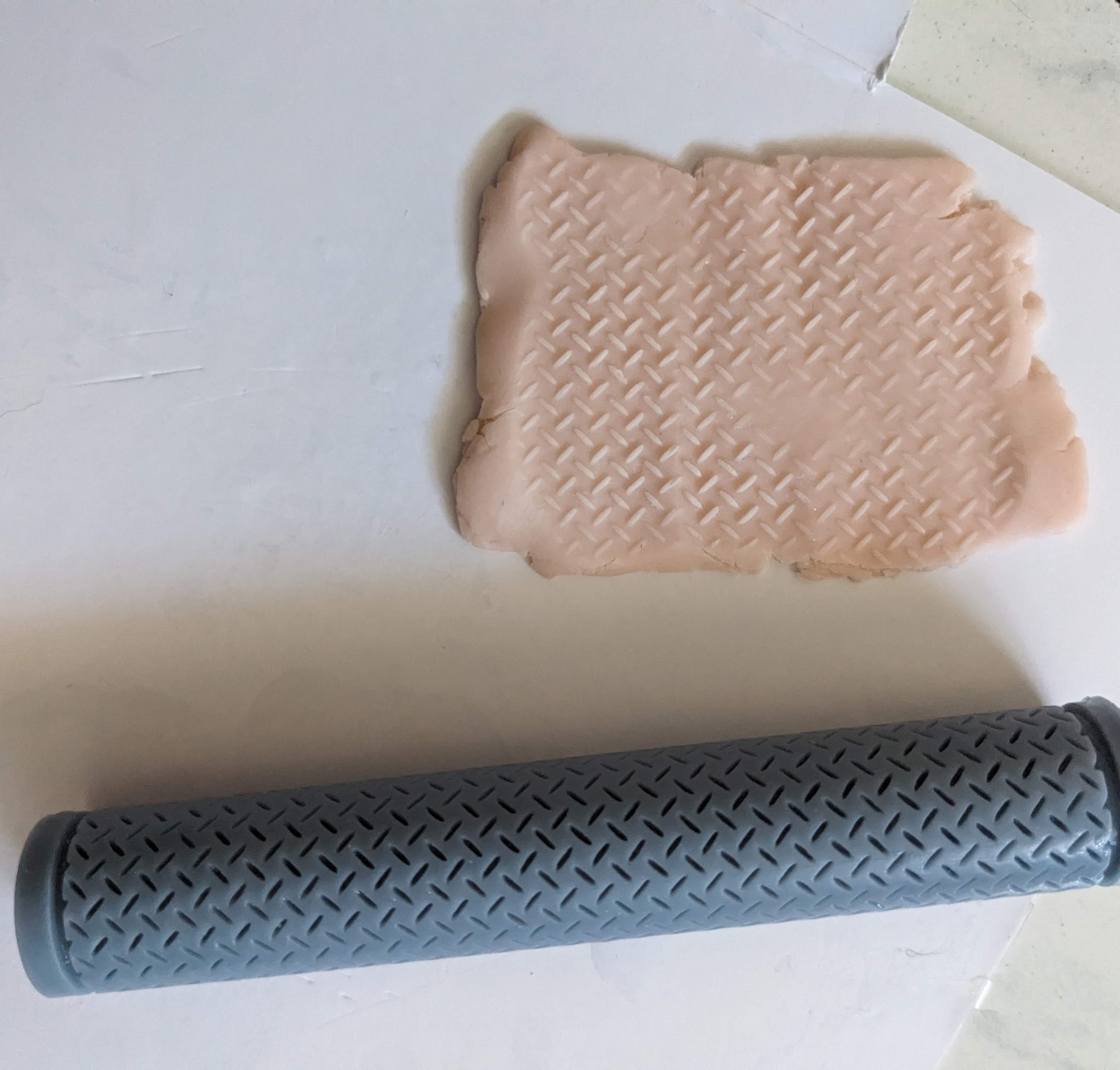 Texture Rolling Pin - Metal Crosshatch Pattern