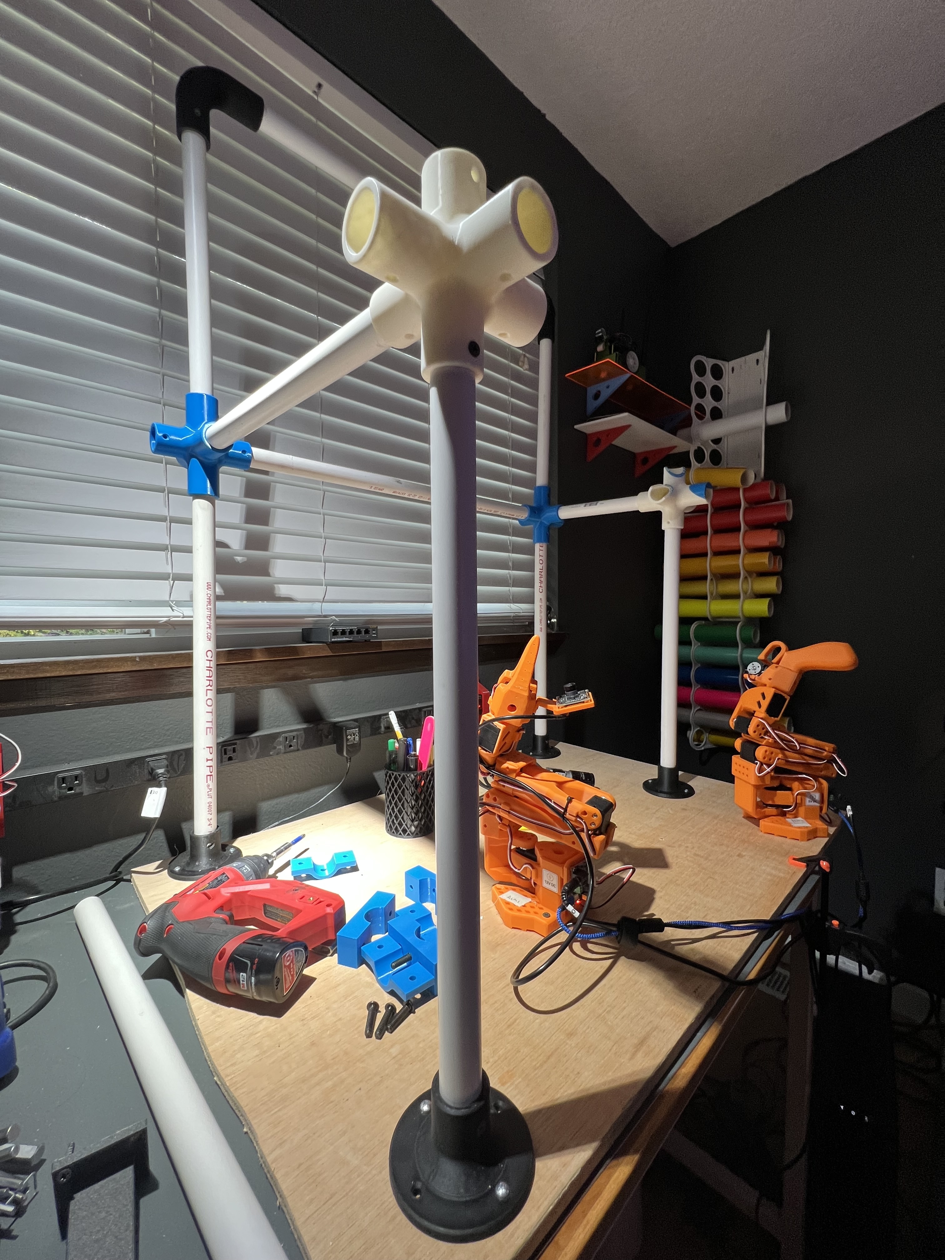 Le Rail - DIY Robot Rigging