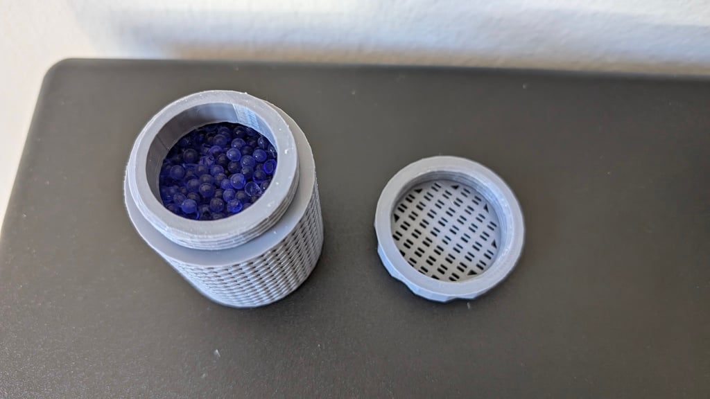 Inside Spool Silica Gel Container (small beads compatible)