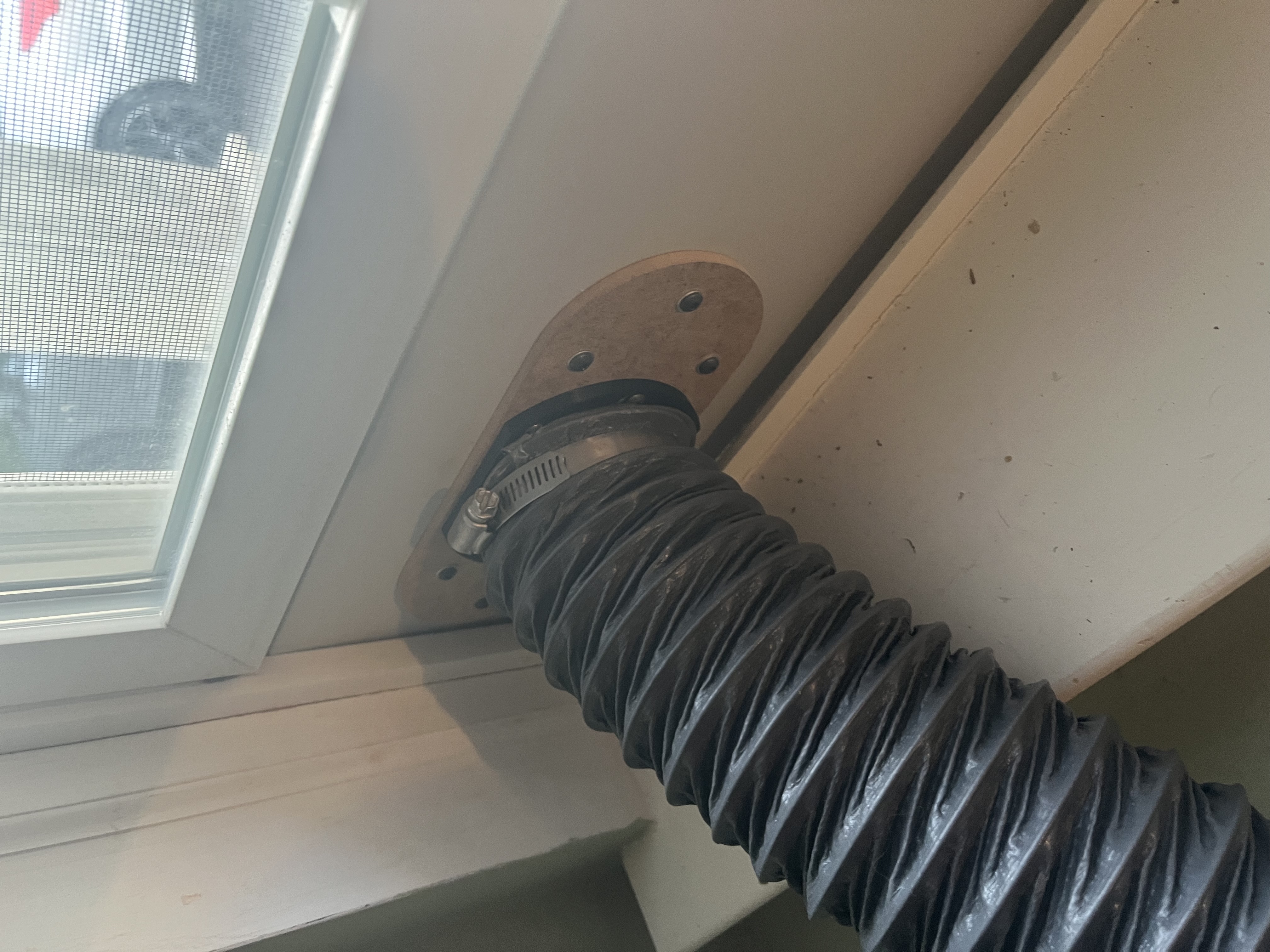 Window Vent Exhaust Hose For Laser Etcher