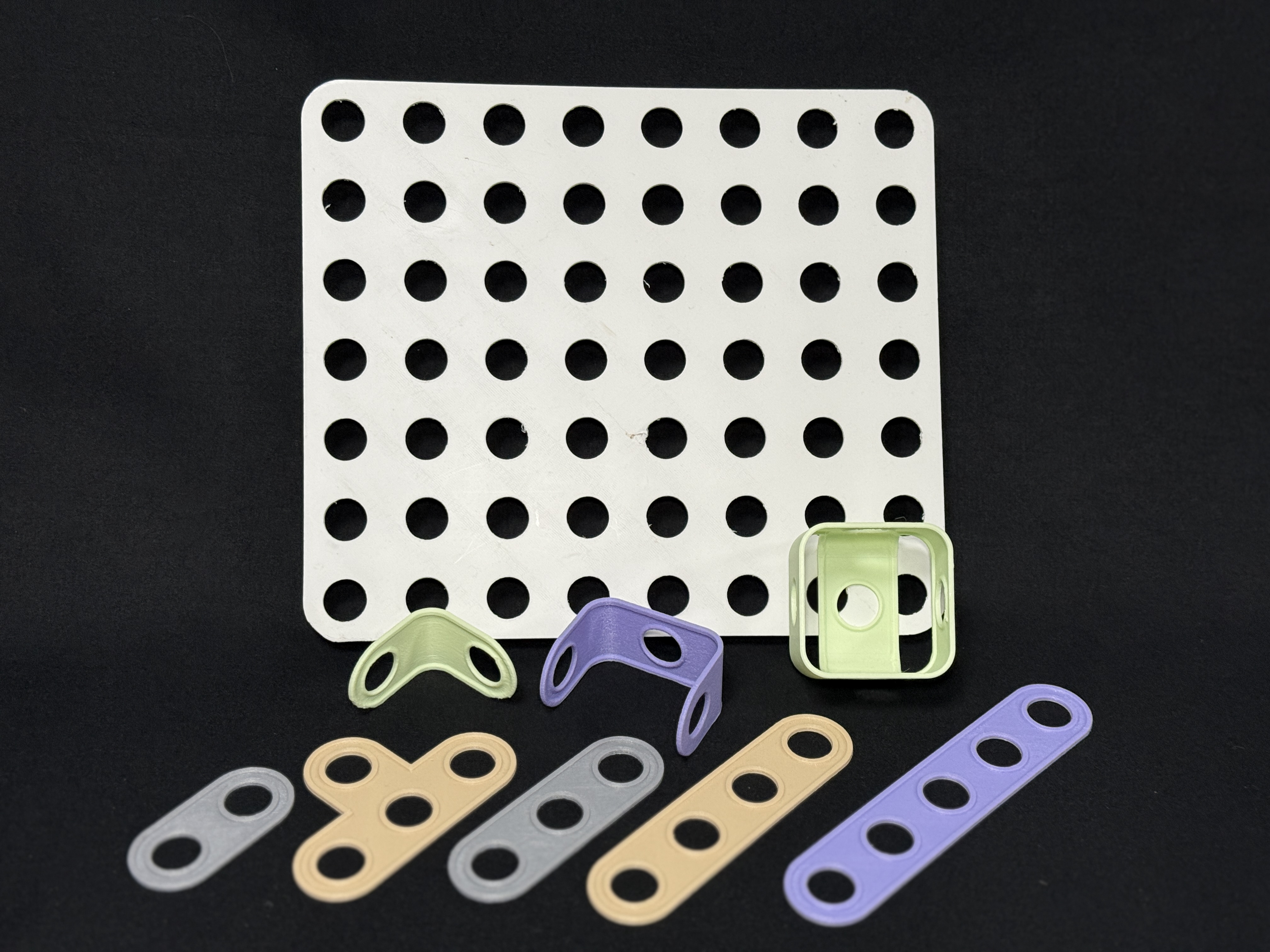 Build a bolt: Brackets
