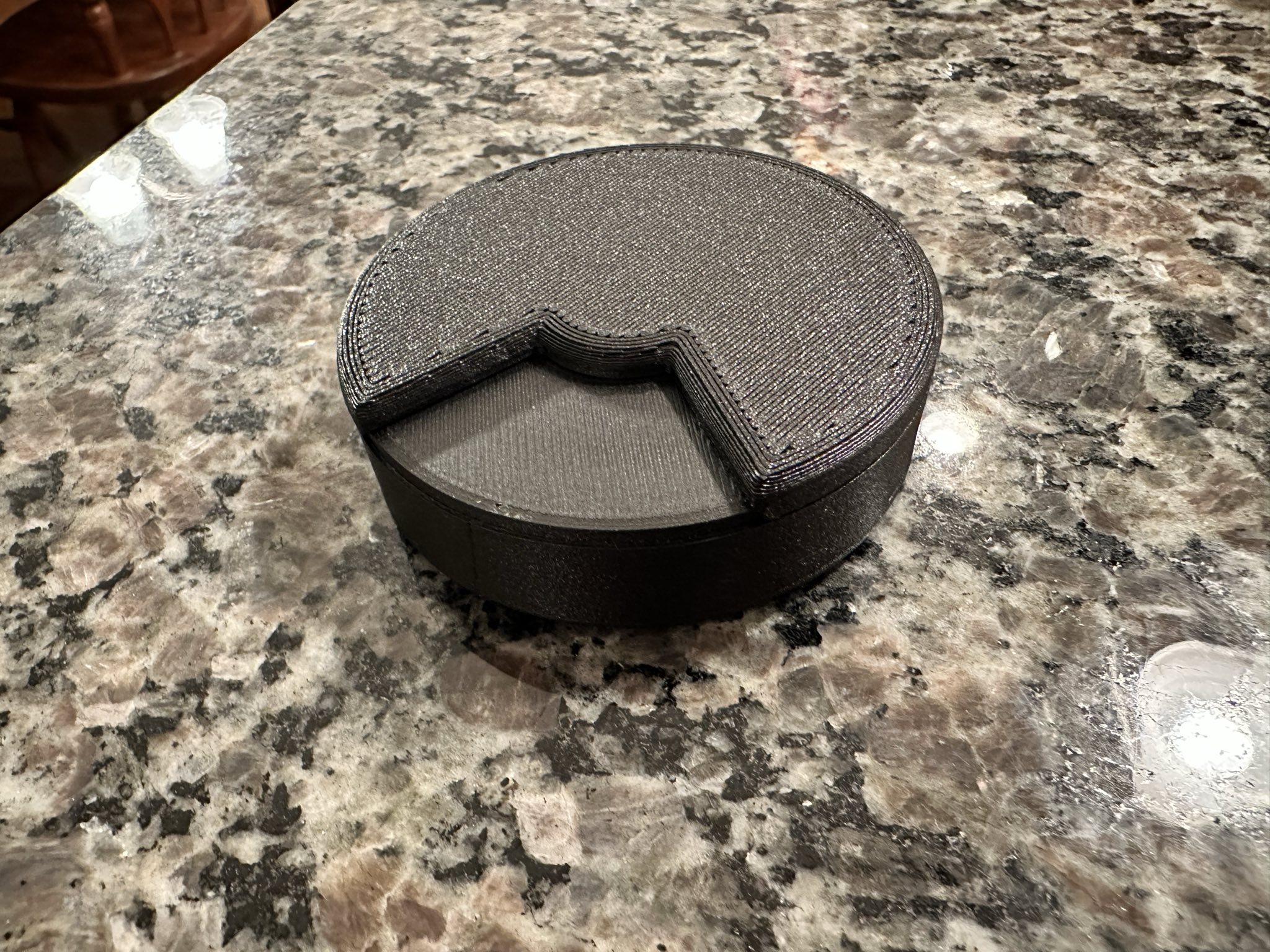 Tom's Parametric Pill Case 3D model