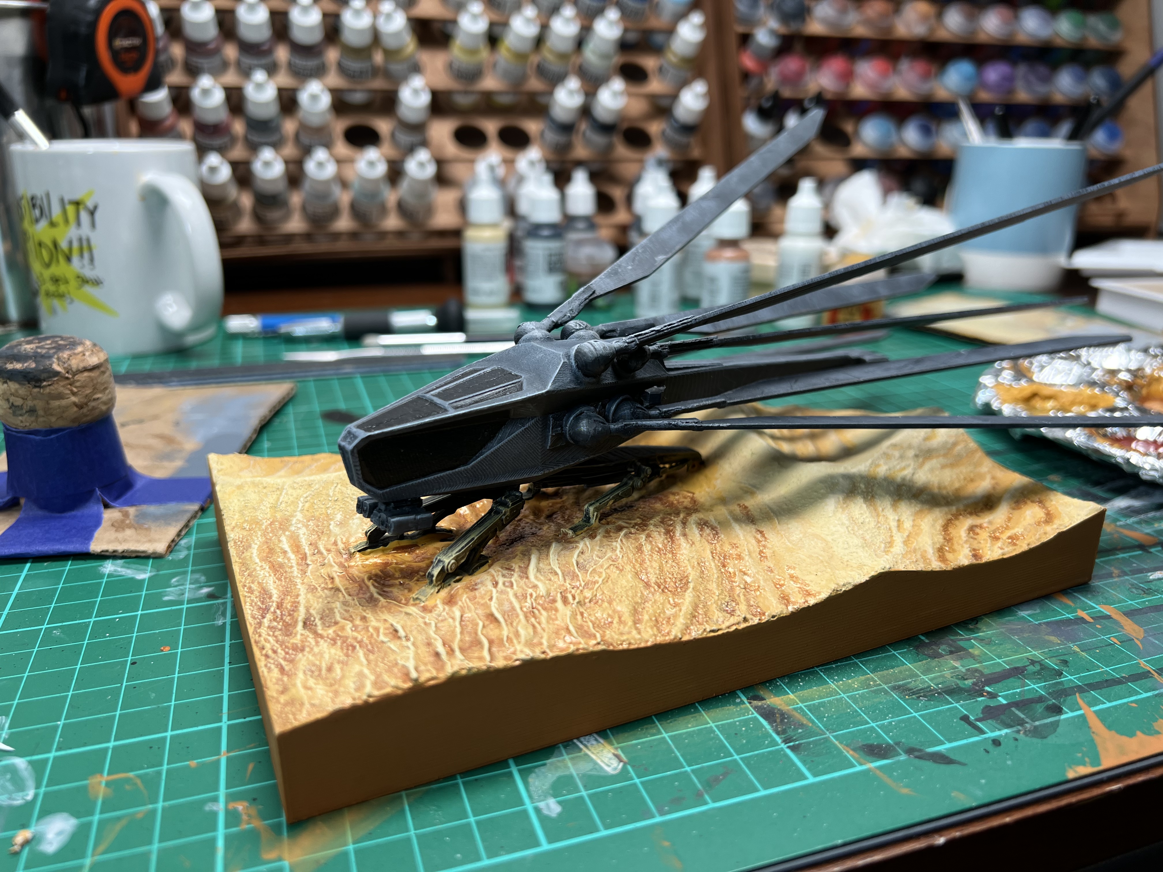 Sand dune base for model