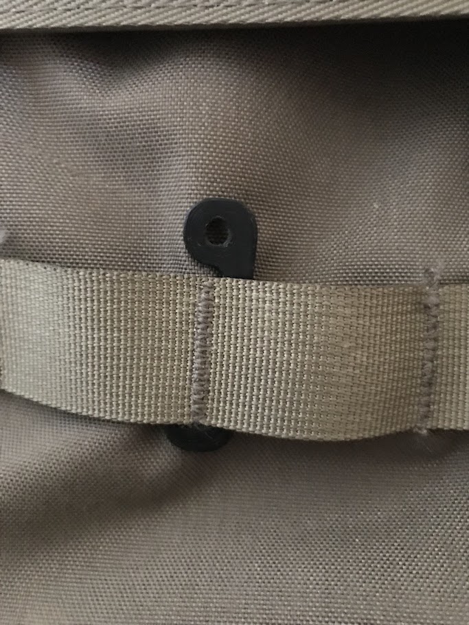 Shock cord hook