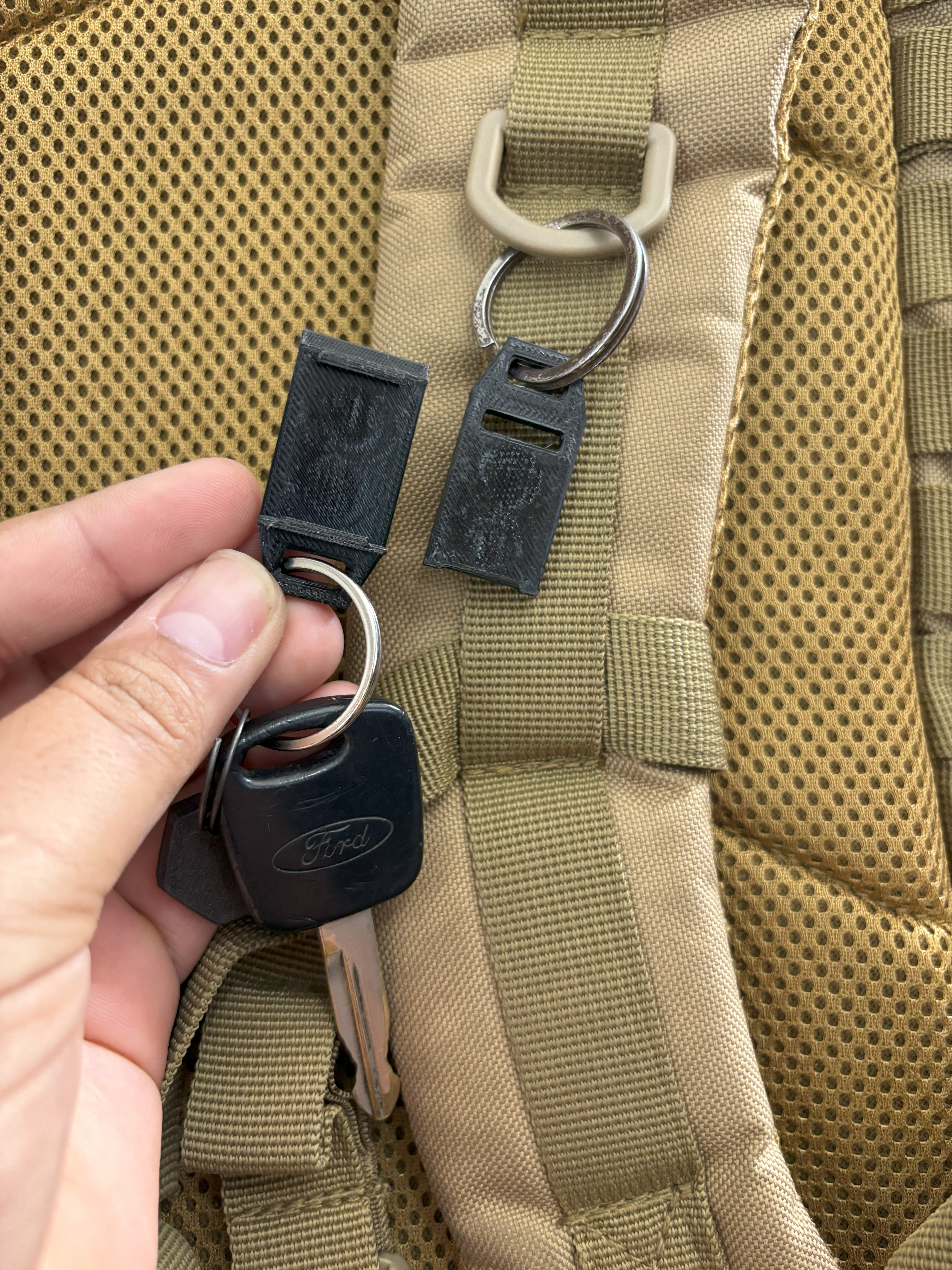 Magnet clip