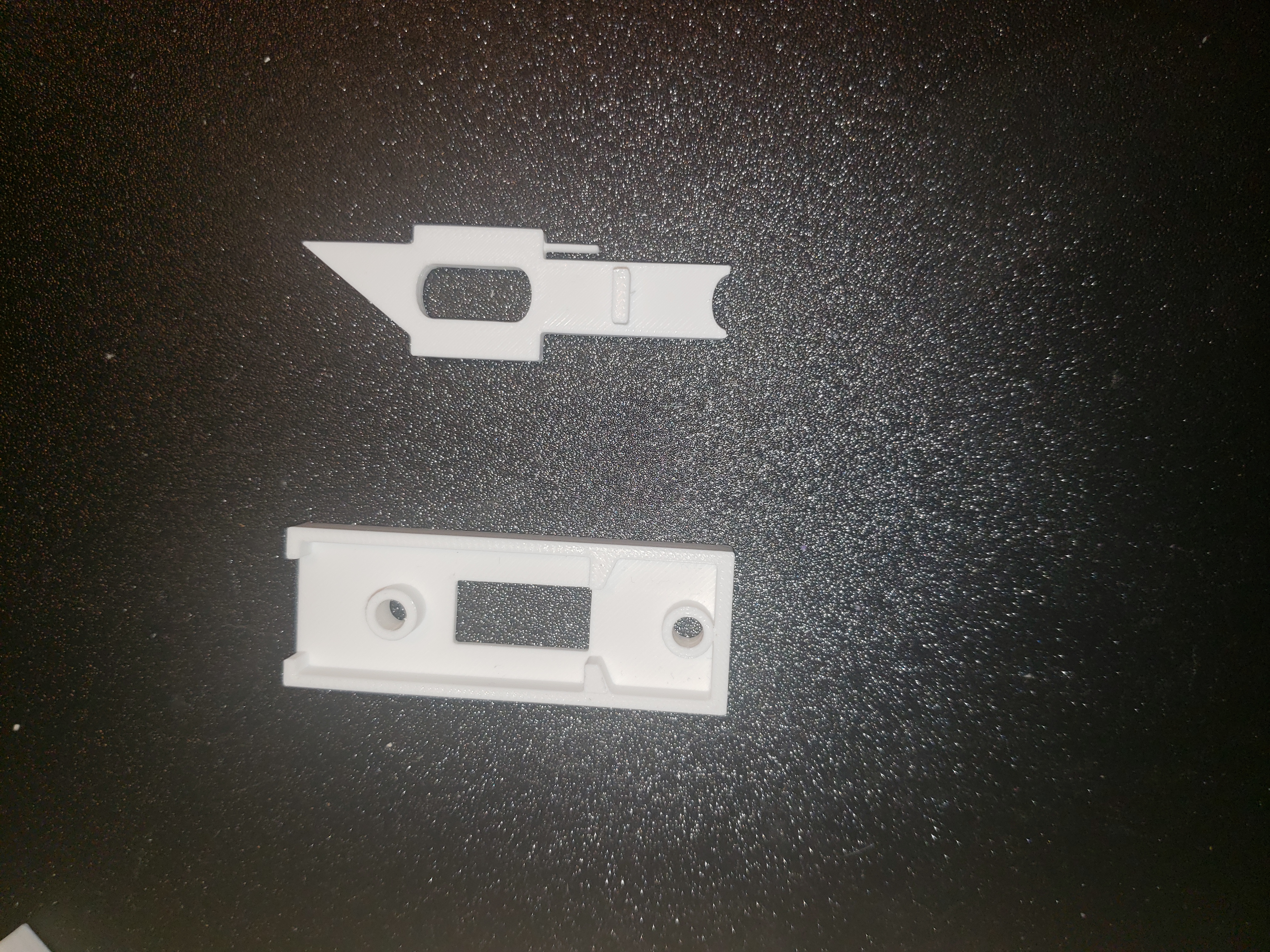 Miniatura 3 do modelo 3D Single Hung Window Tilt Latch