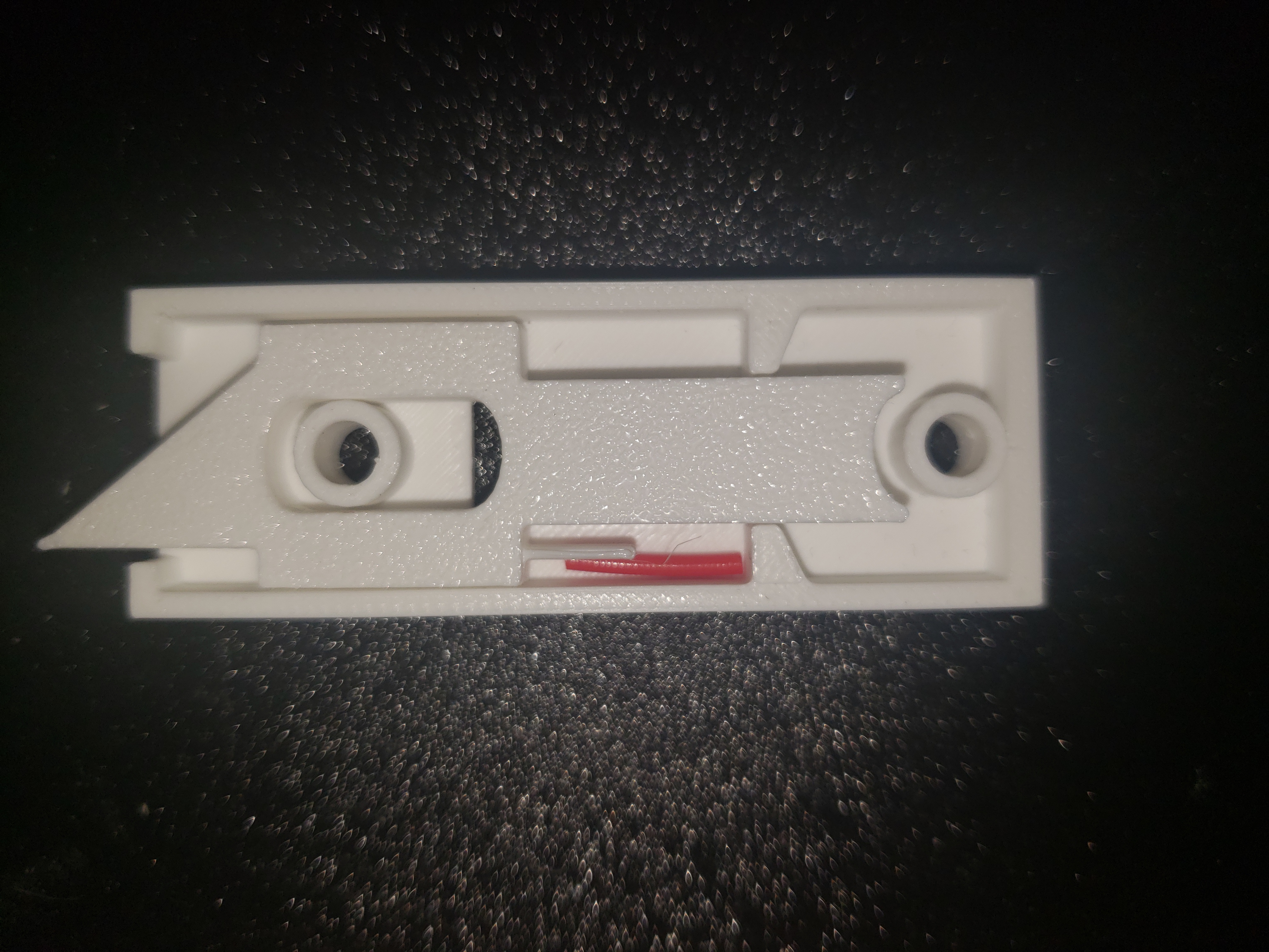 Miniatura 2 do modelo 3D Single Hung Window Tilt Latch
