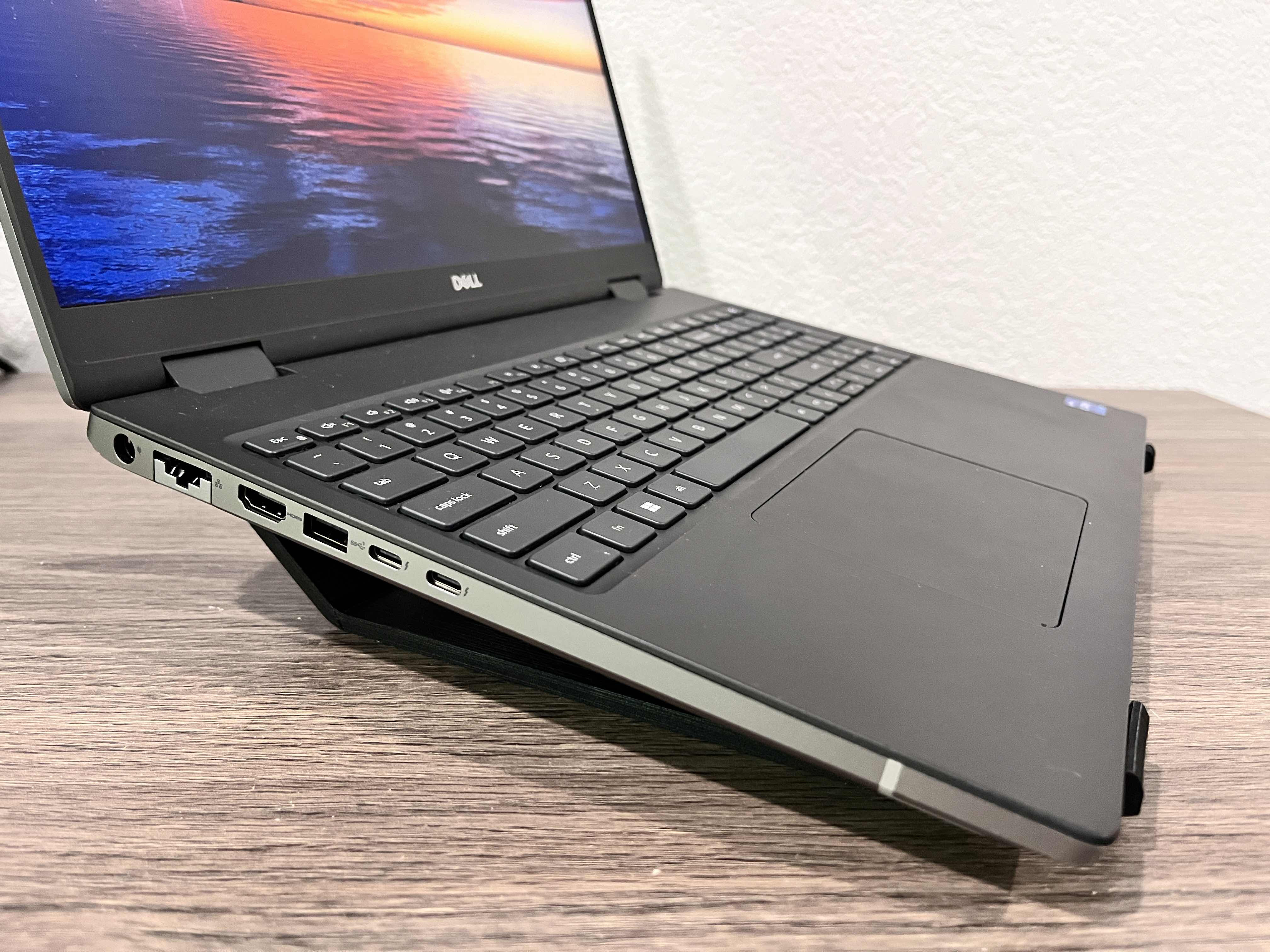 Dell Precision 7670 Laptop Riser