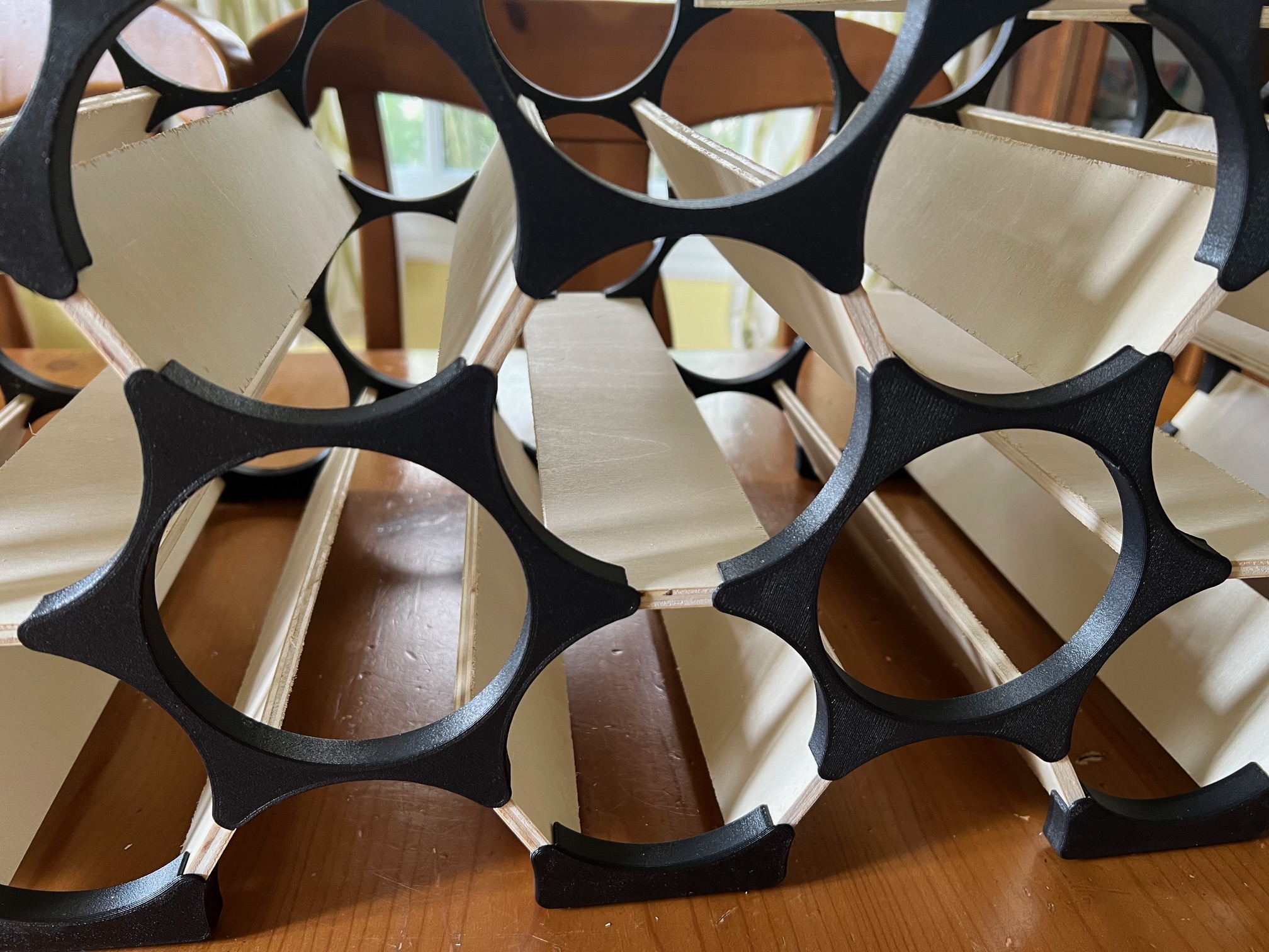 Miniatura 4 do modelo 3D Extremely efficient wine rack