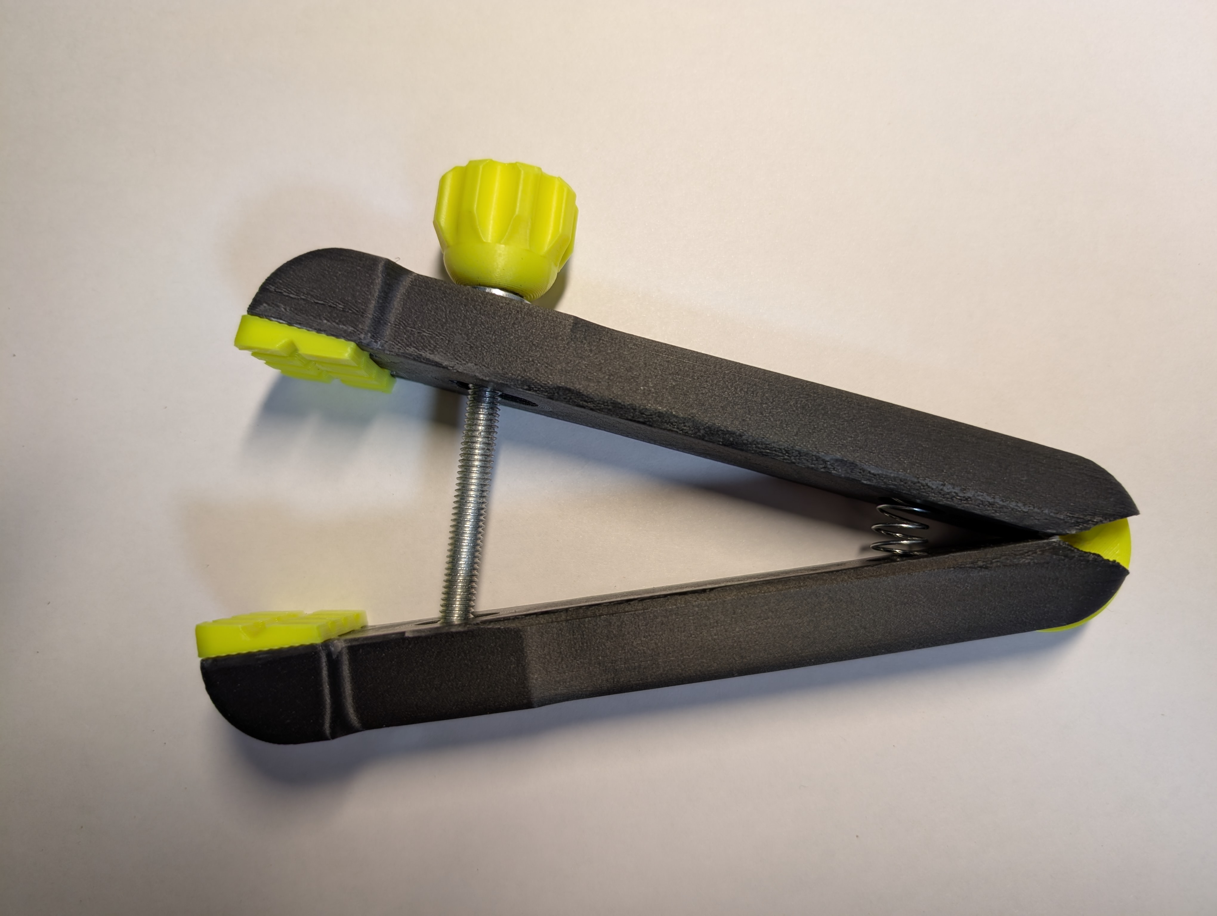 Miniatura 3 do modelo 3D Hand Vice / Clamp | Replaceable Jaws