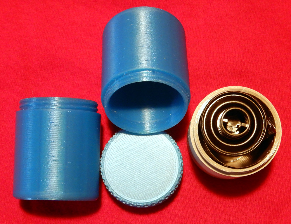 Container Behälter für 135 Filmpatronen Filmcartridges Kleinbildfilm Filmdose