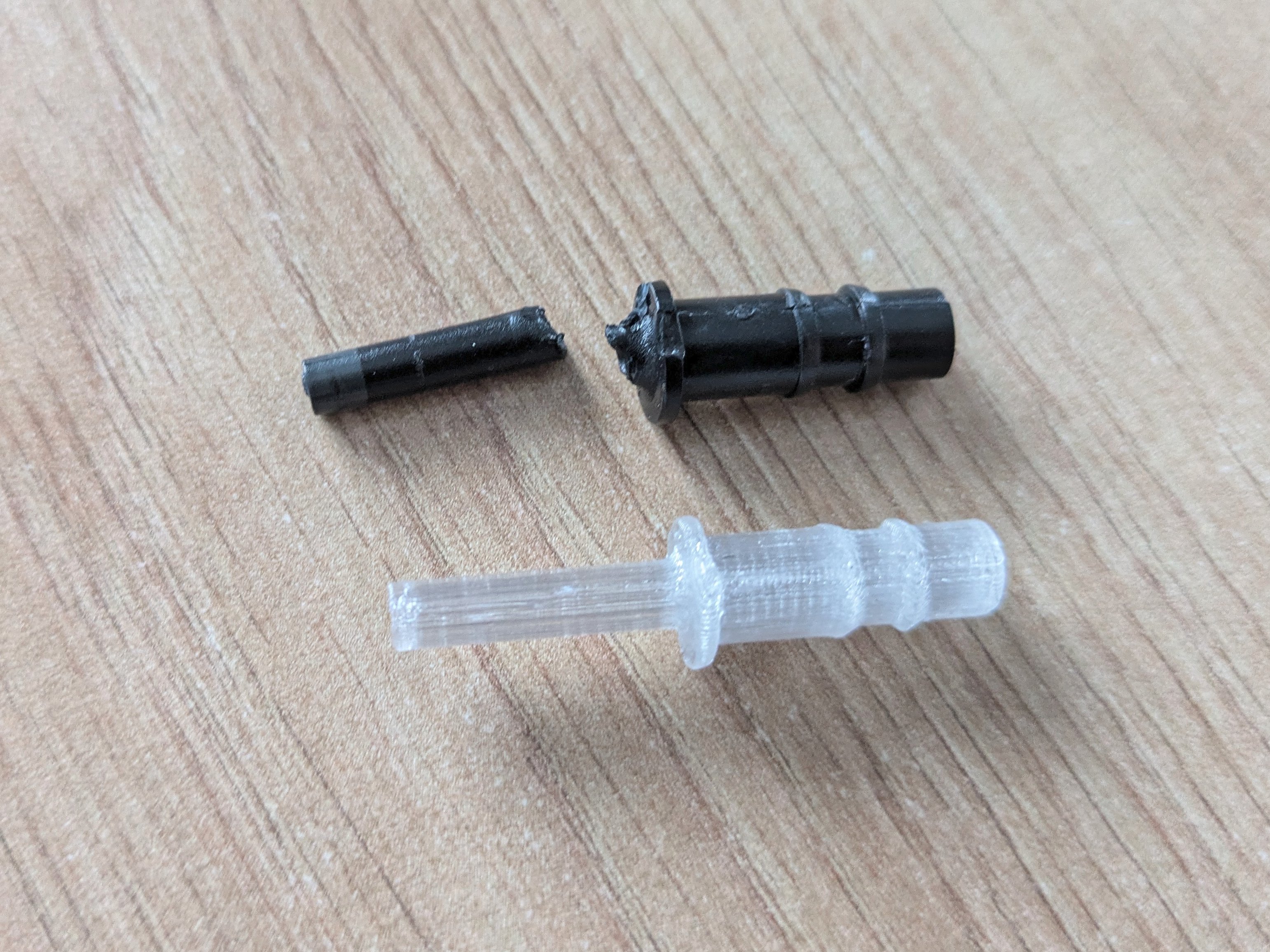 Adapter for pneumatic valve to hose in softub