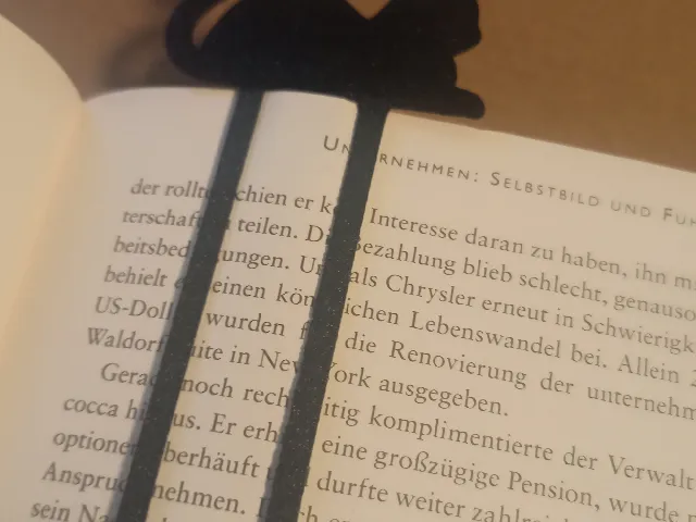 Cat laying down bookmark
