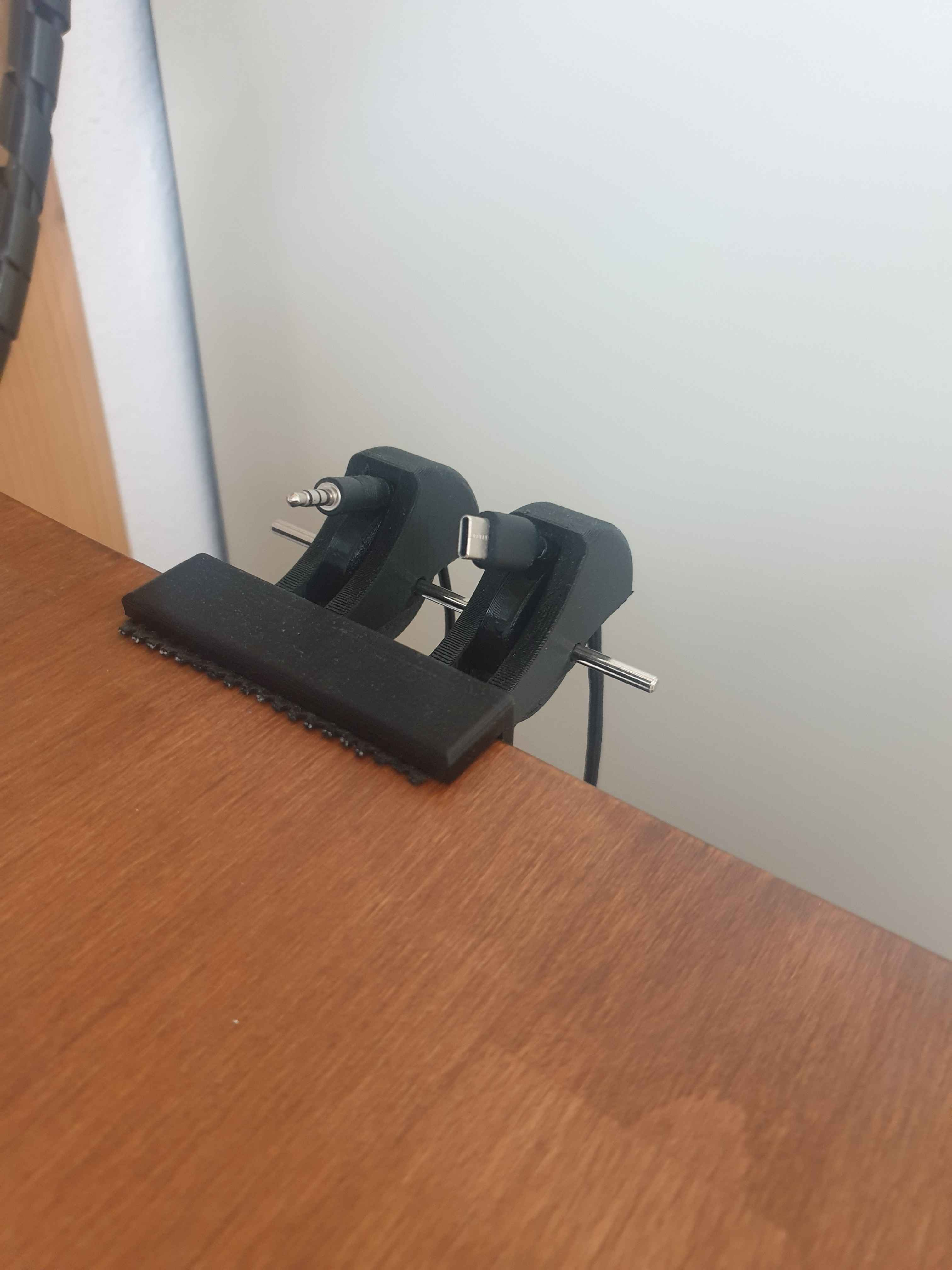 Modular Cable Role for clean Cable management by vluhrs Download free