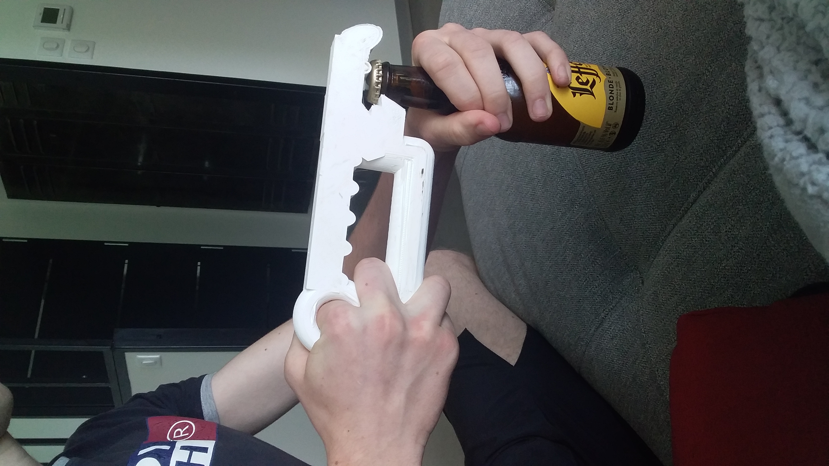 bottle opener — thumbnail 3