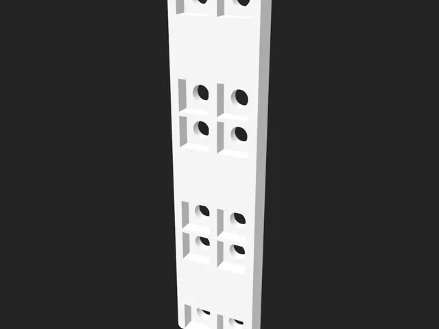 Half-width rack joiner plates
