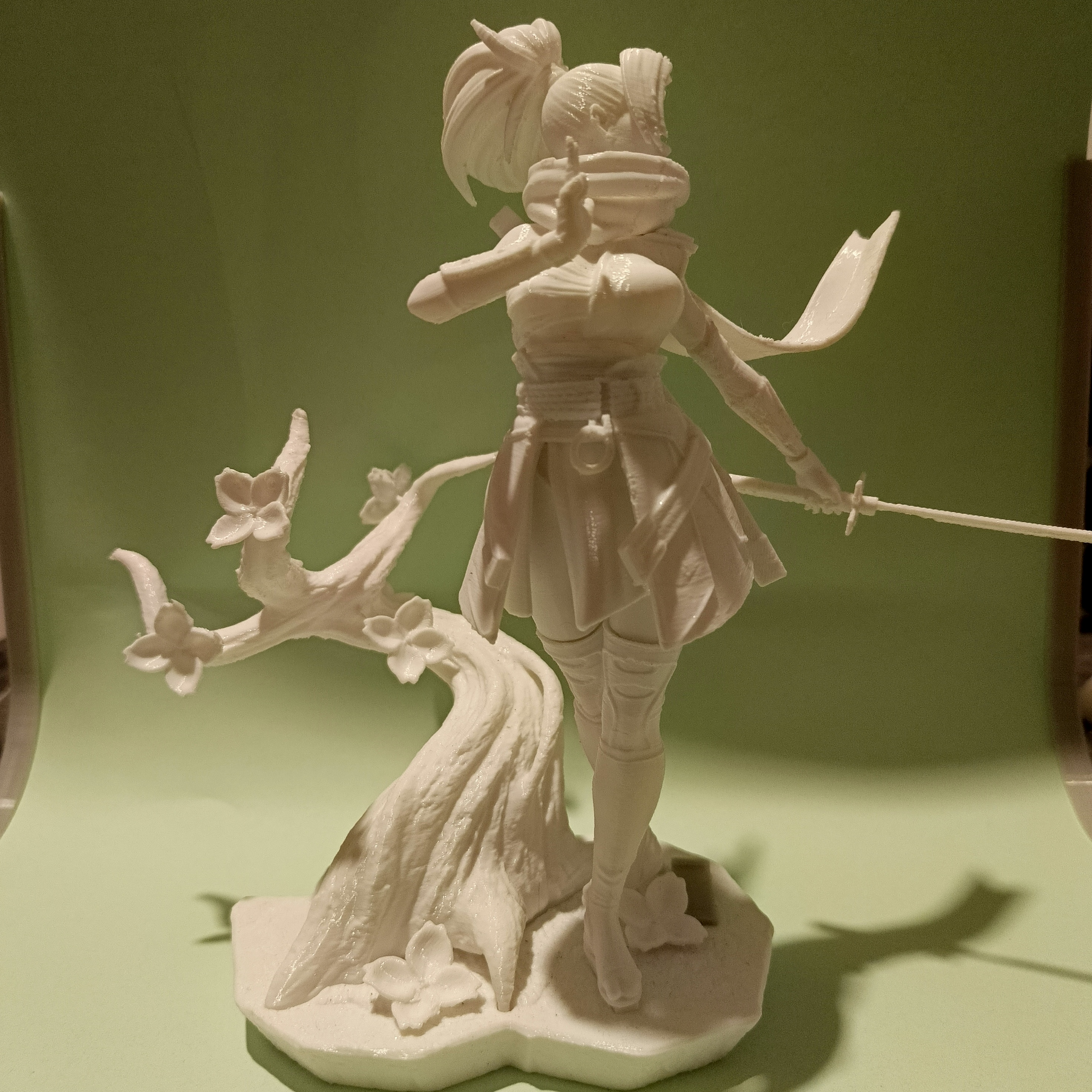 background stand — thumbnail 4