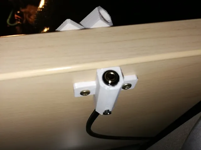 3,5mm Jack holder