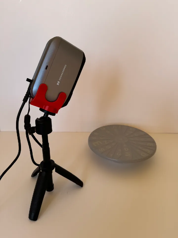 Vertical Mount for the 3DMakerpro Moose 3D Scanner by lukasthao