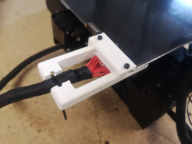 Zugentlastung / Strain relief -> Longer LK5 pro