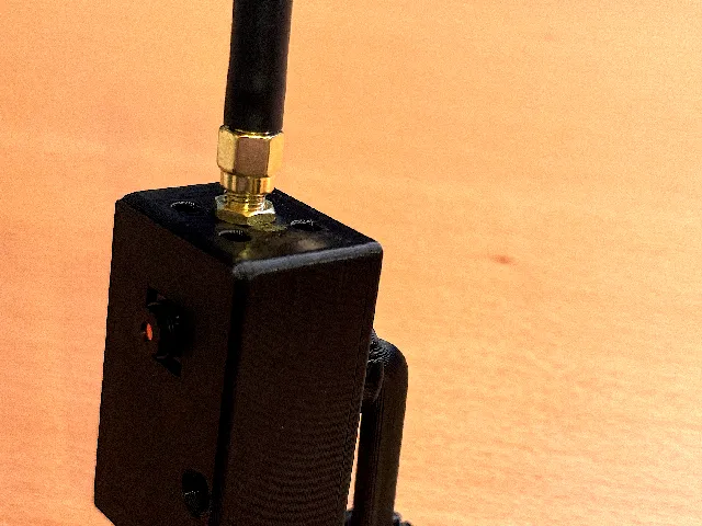Simple ESP32-CAM Housing with mount