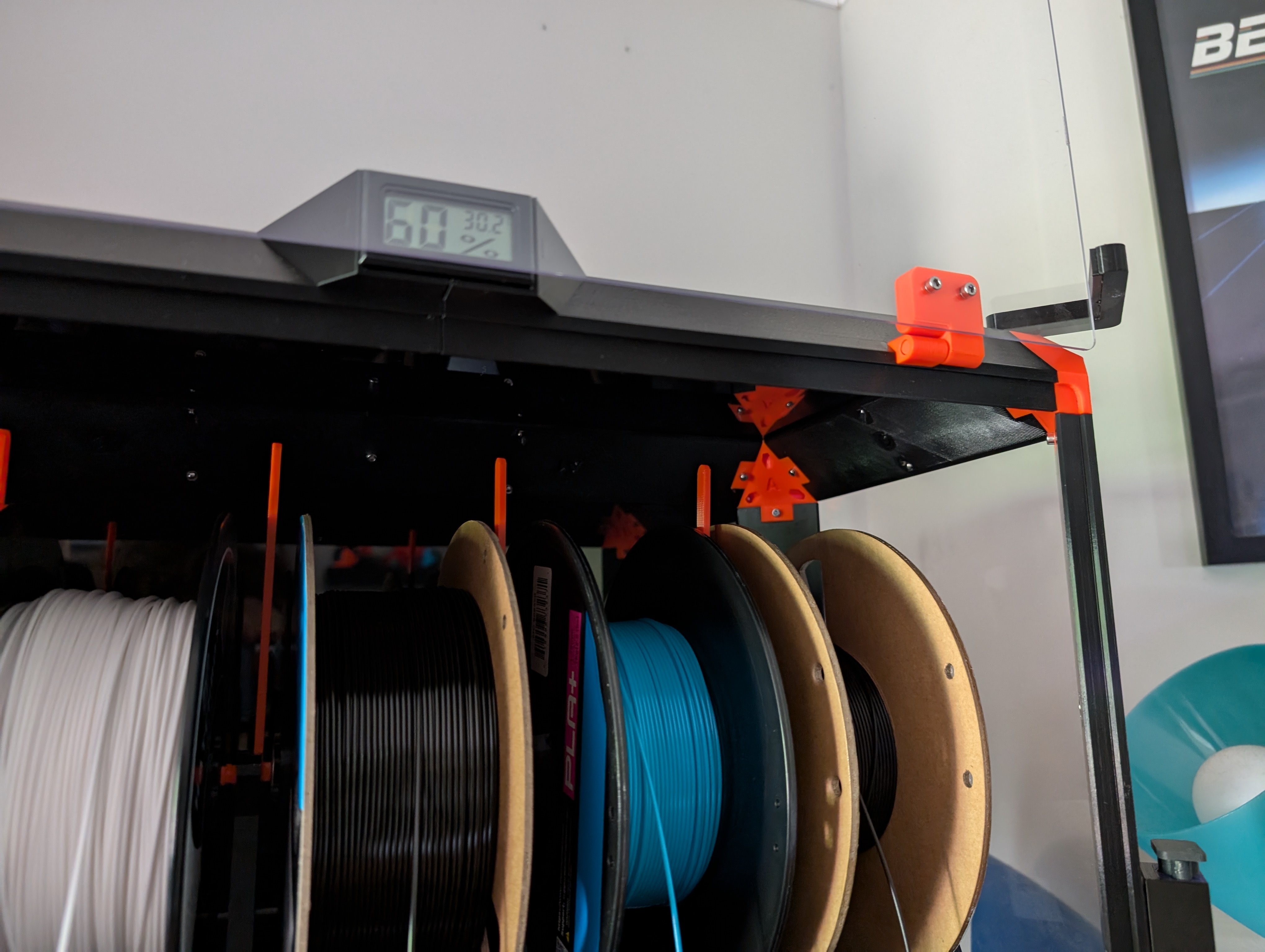 Prusa Drybox Door Holder 3D model thumbnail