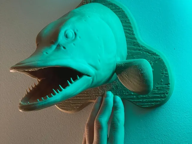 Pikehead wallmount decoration