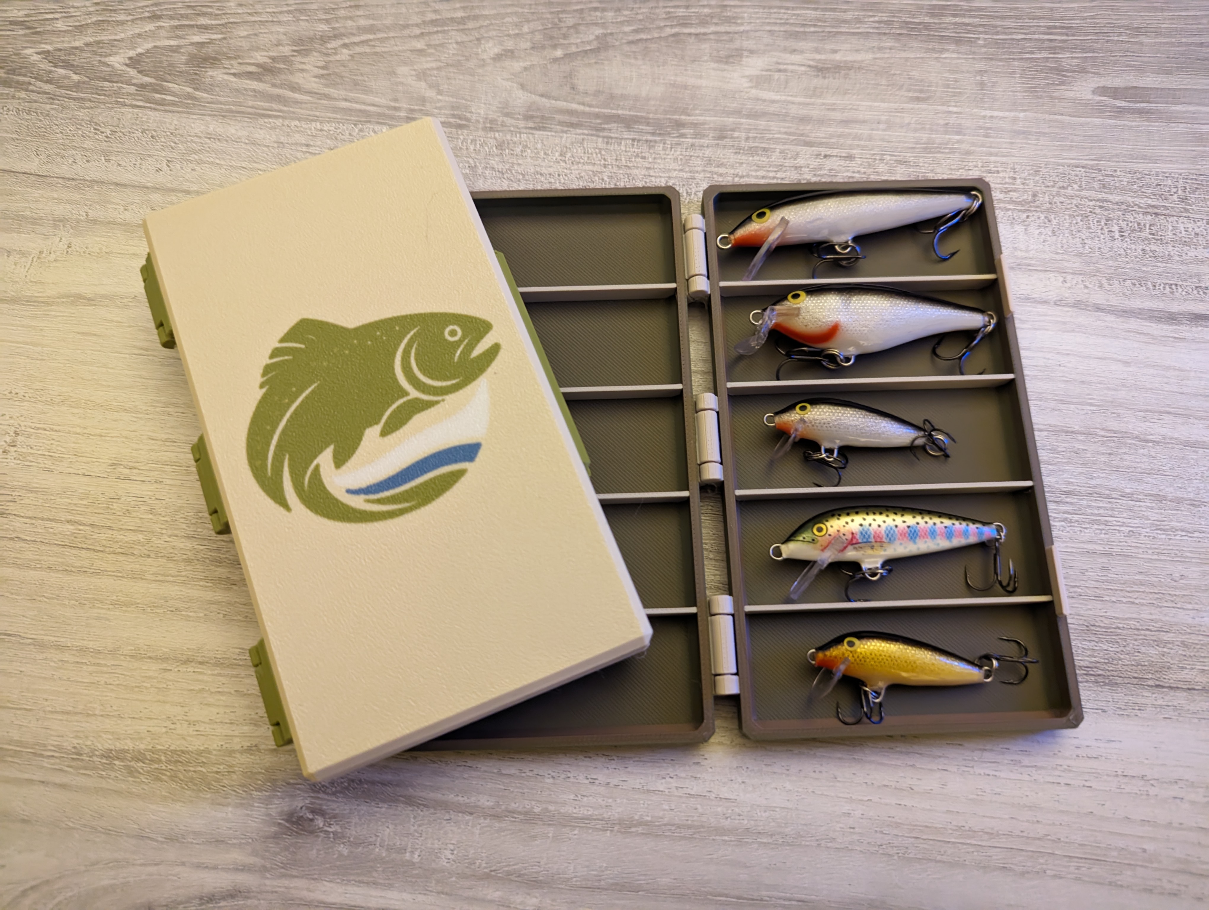 Compact Fishing Tackle Box image 3