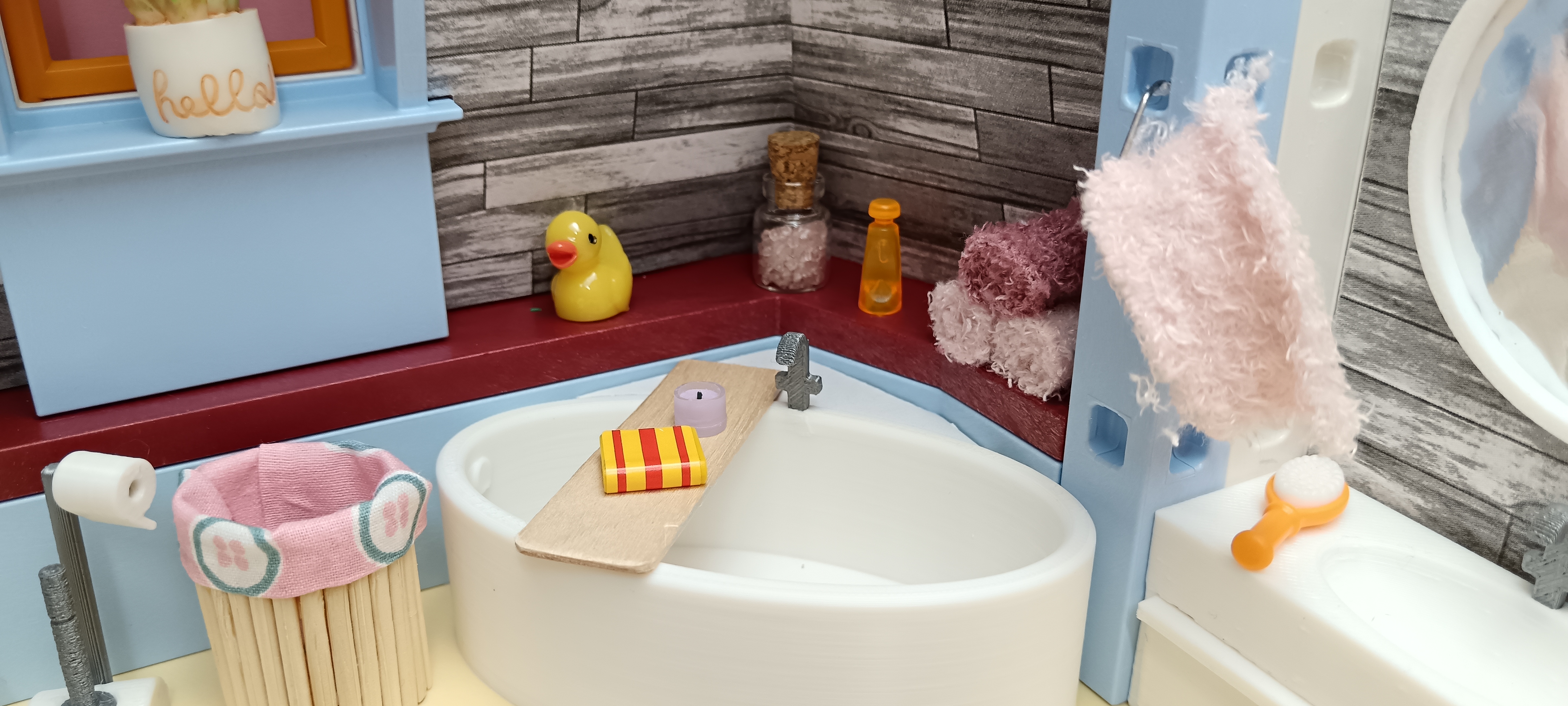 Badewanne miniature