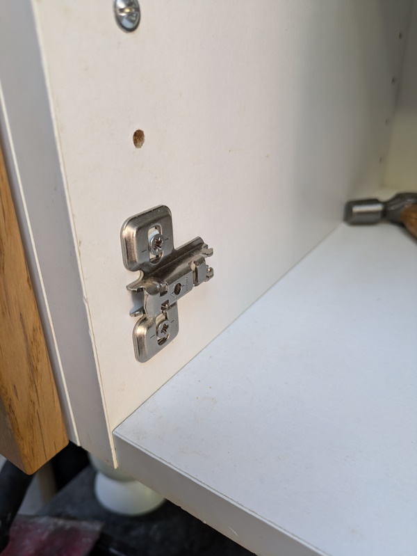 Ikea 5mm hinge insert