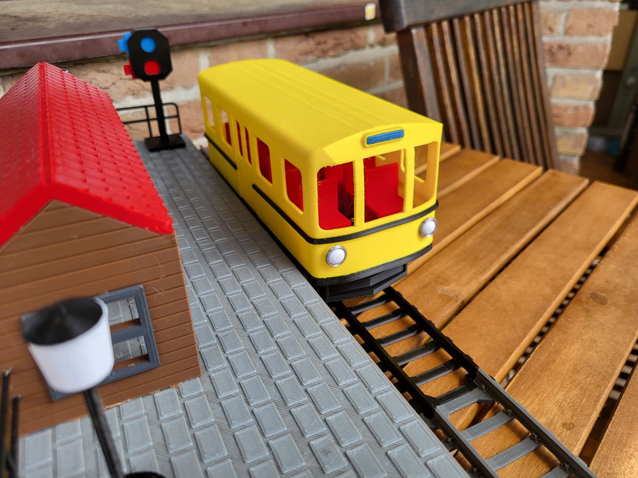 Berlin Toy Train Car for 0 Scale by ASKA Modelle | Download free STL ...