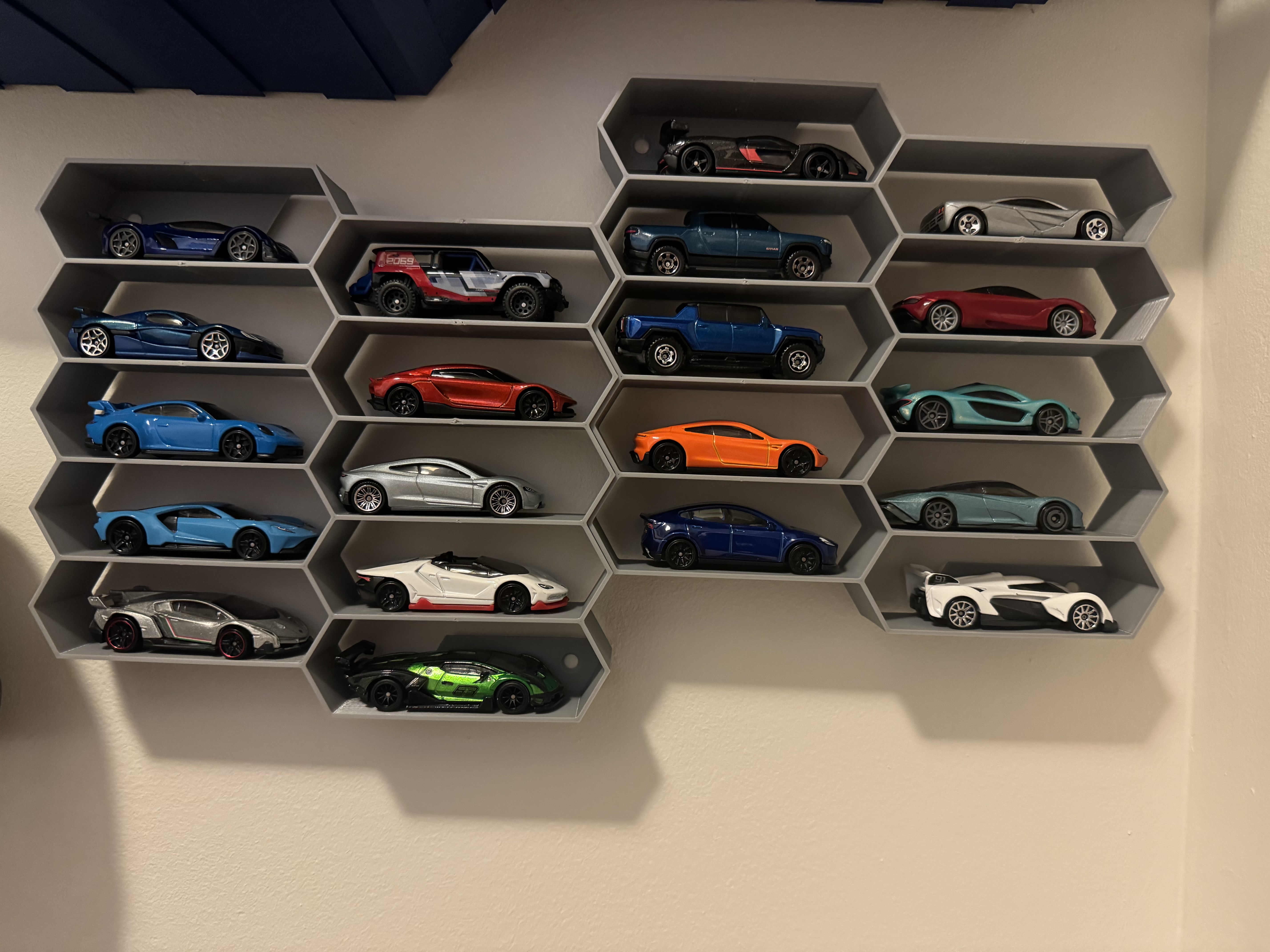 Hexagonal Hot Wheels Shelf