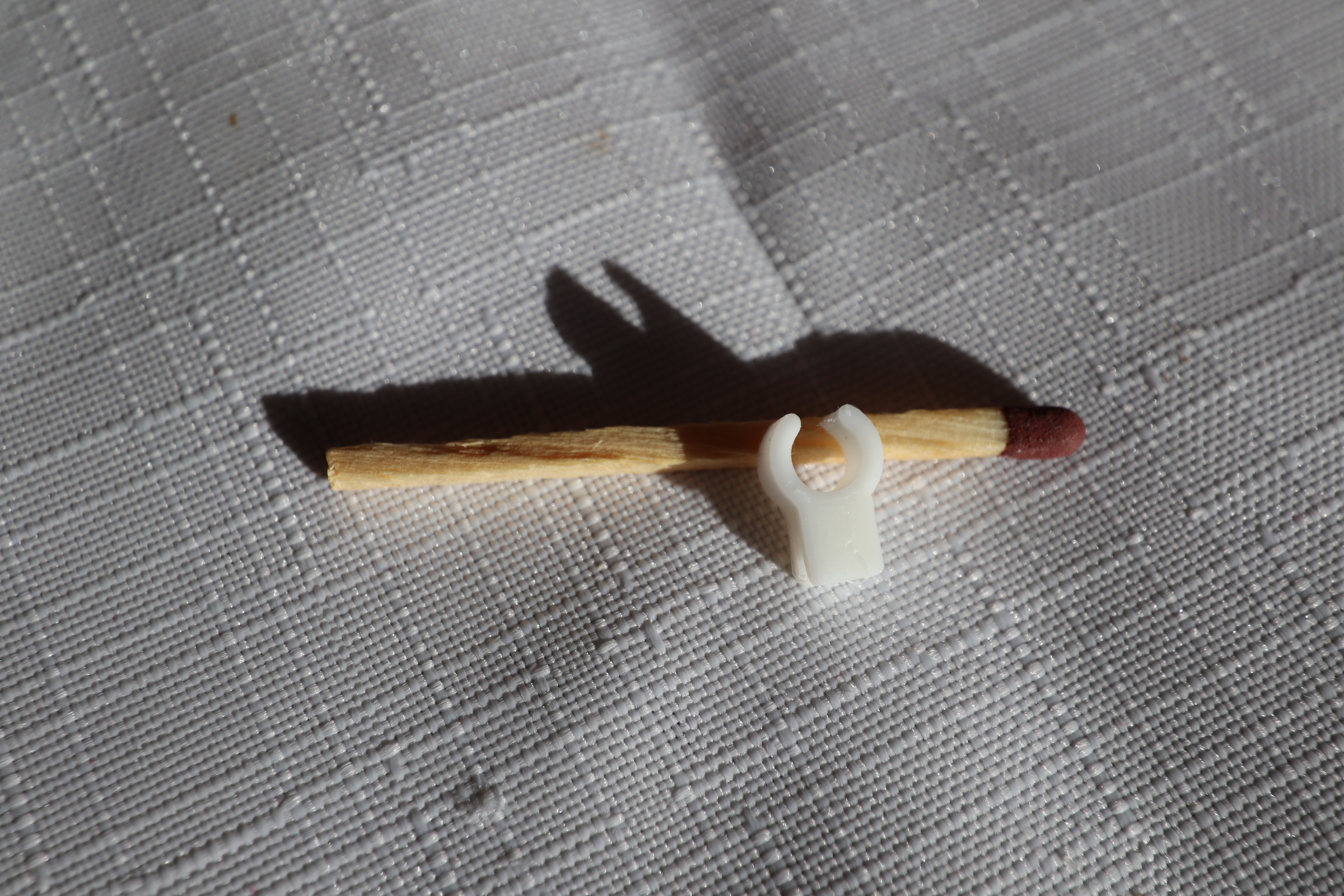 Vertical Blind Clip