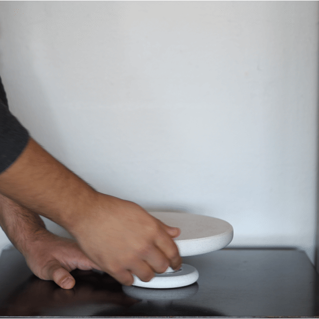 Miniatura 3 do modelo 3D Rotating Table Base