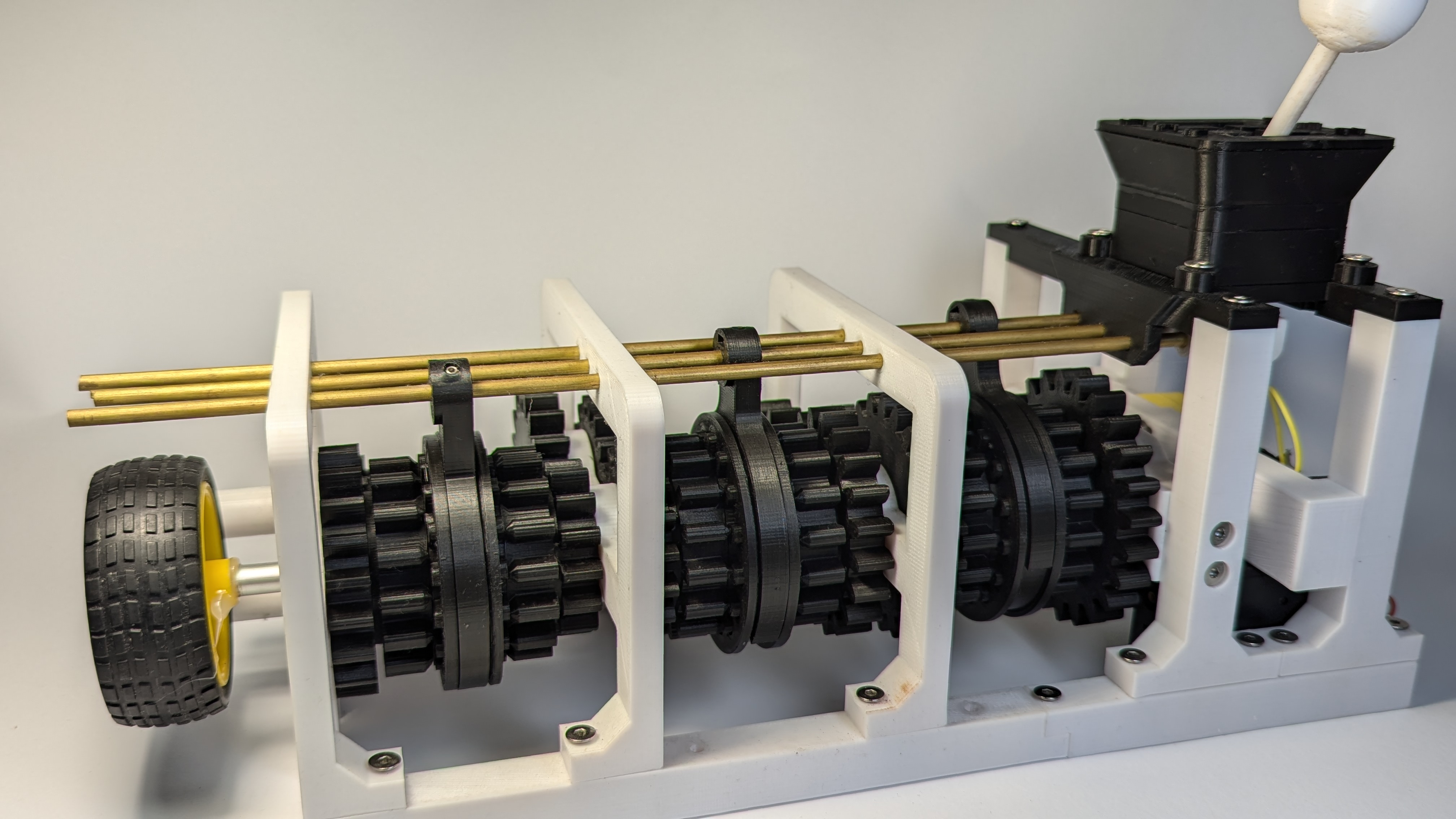 Manual transmission - 6 speed