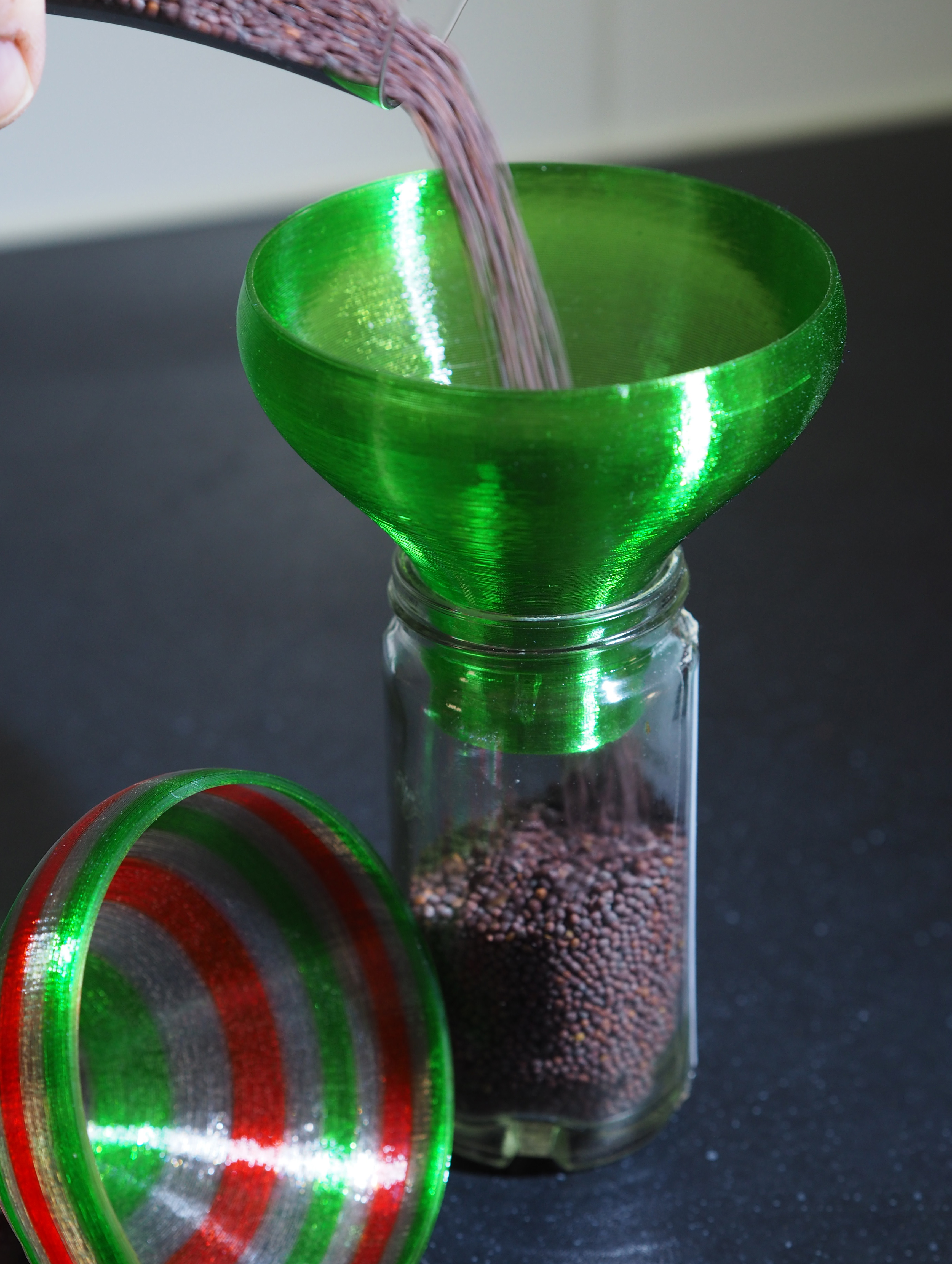Smooth spice funnel by Jollymnemonic | Download free STL model ...