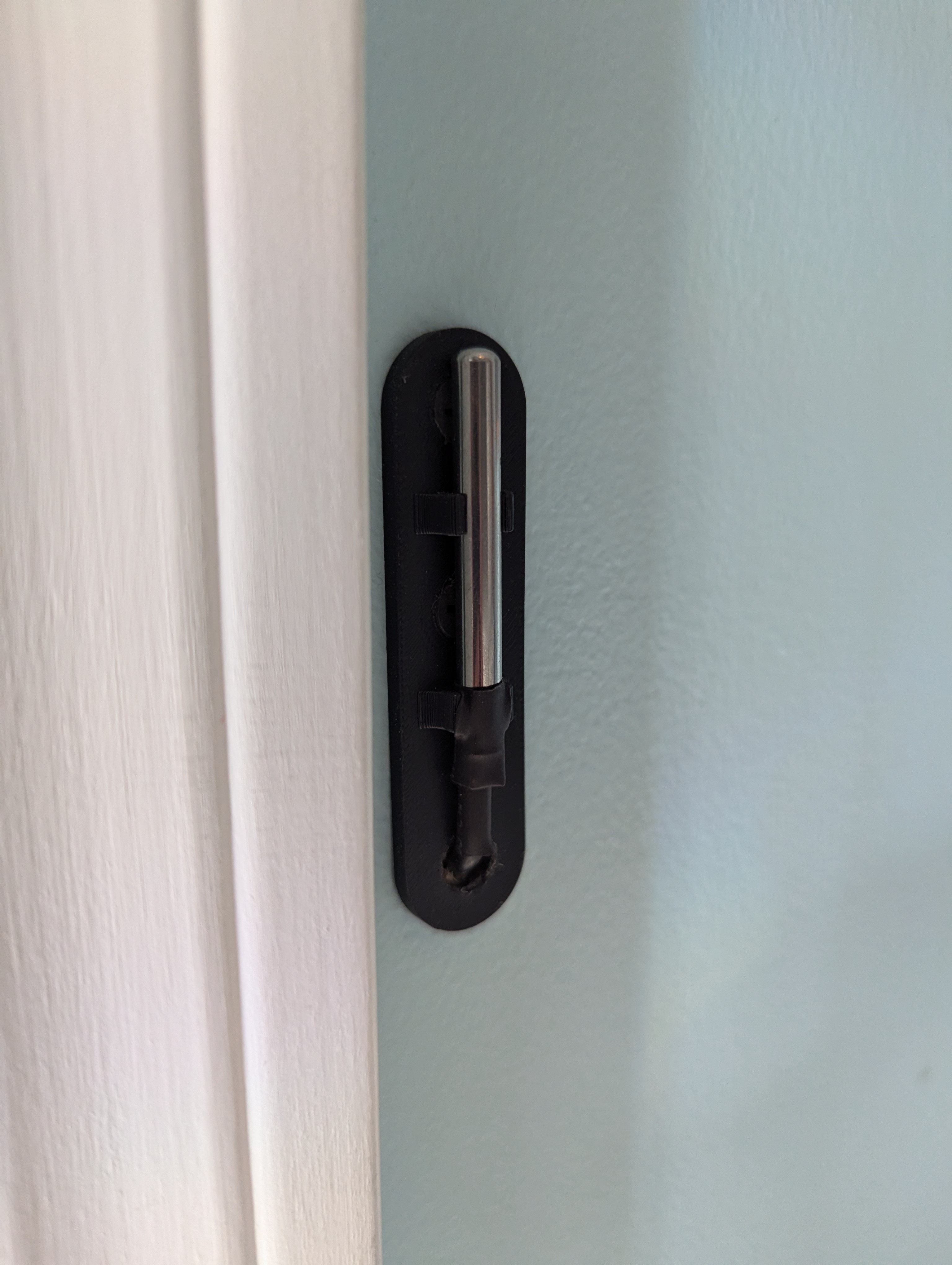 Wall Clip/mount/holder for DS18B20 Temperature Sensor