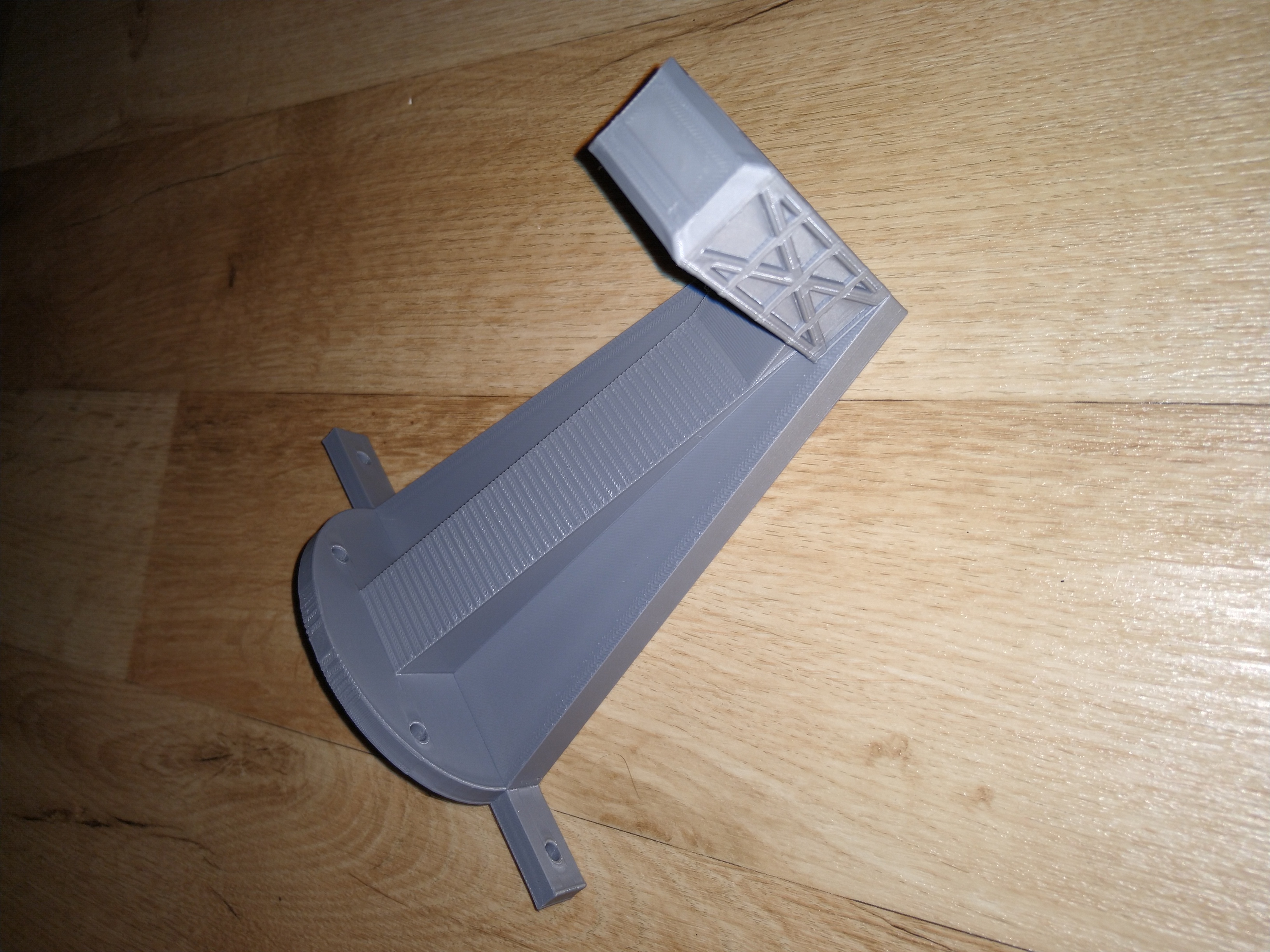 AmunRa Wall Mount