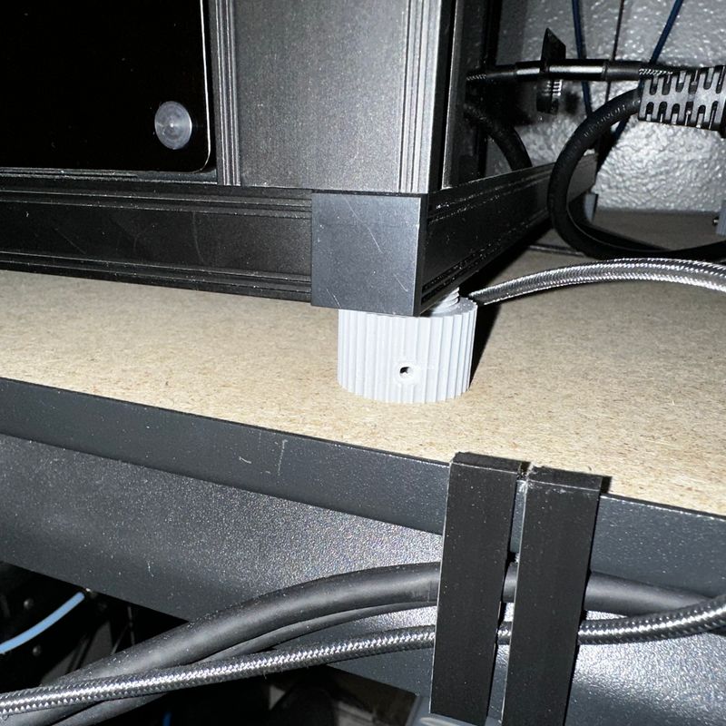 Metal Storage Shelf Cable Clips by Chris Kiggins | Download free STL ...