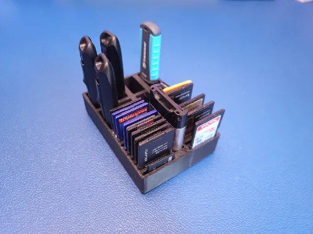 USB SD Card Reader Desk Tray